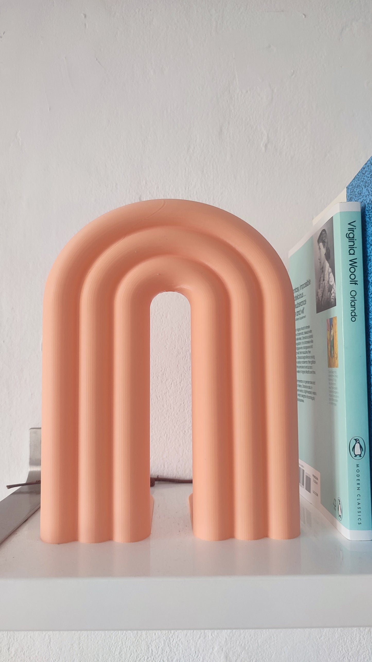 Arc Bookend