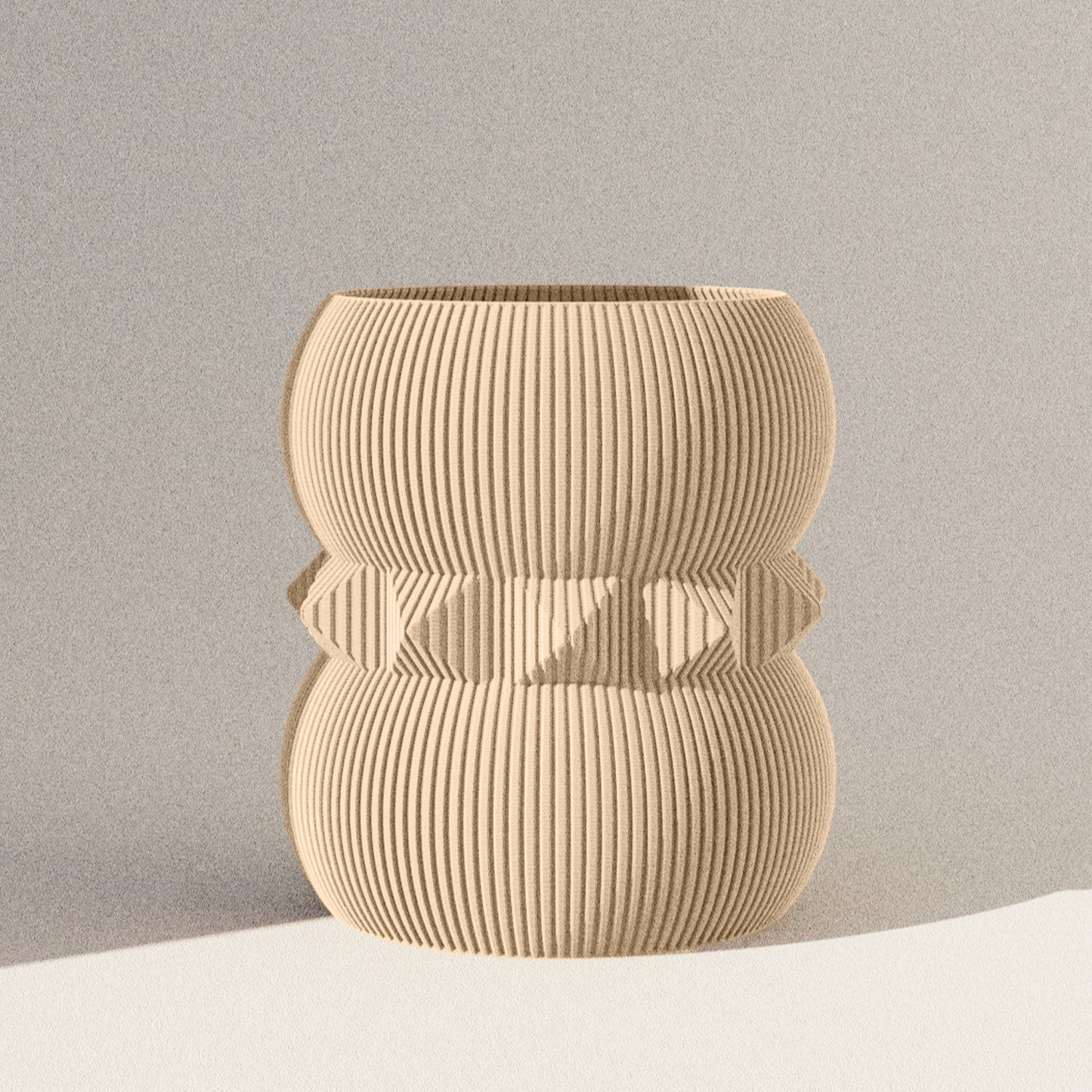 Henrieta Vase