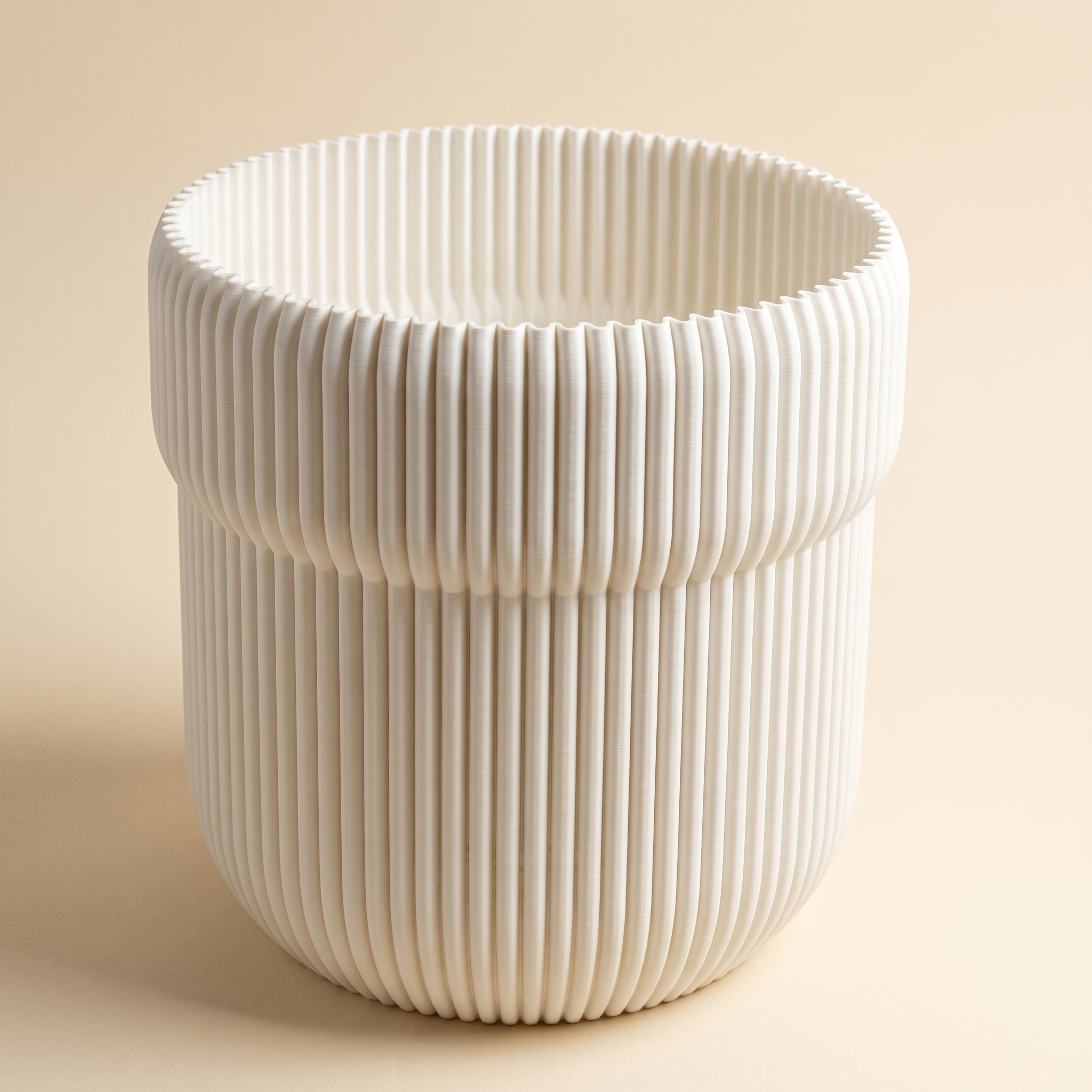 Truco Planter White