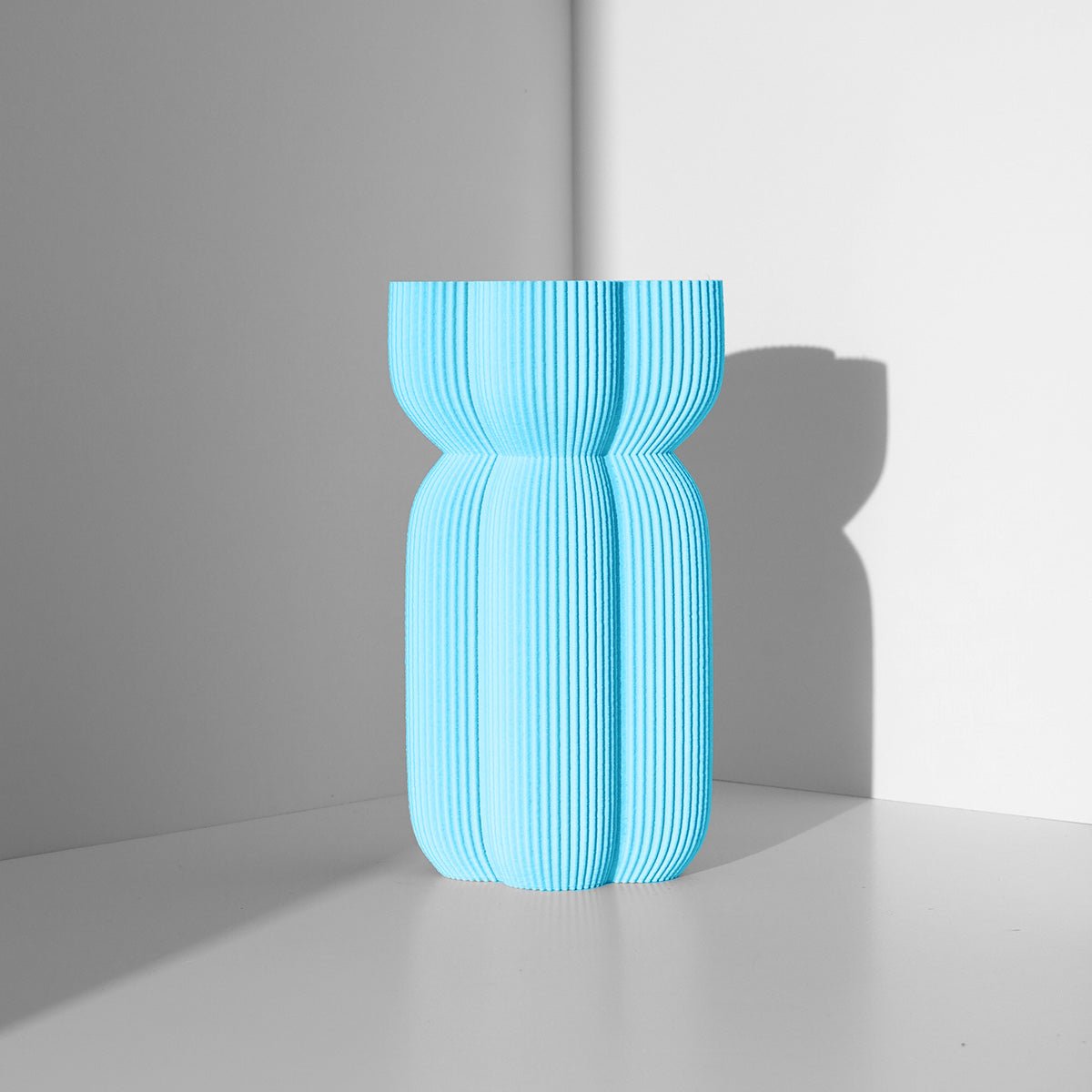 Caribe Vase - Vessela -Large Light Blue