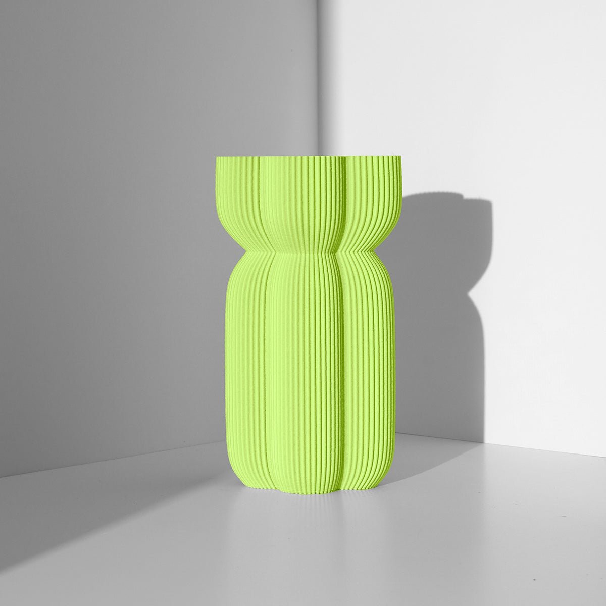 Caribe Vase - Vessela -Medium Matcha Green