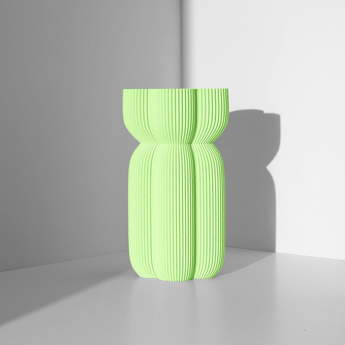 Caribe Vase - Vessela -Medium Matte Green