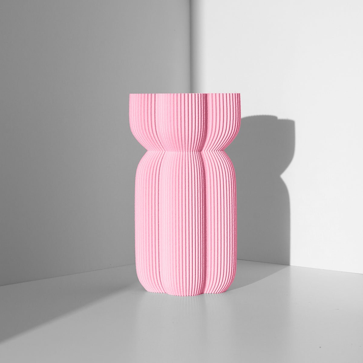 Caribe Vase - Vessela -Small Petal Pink