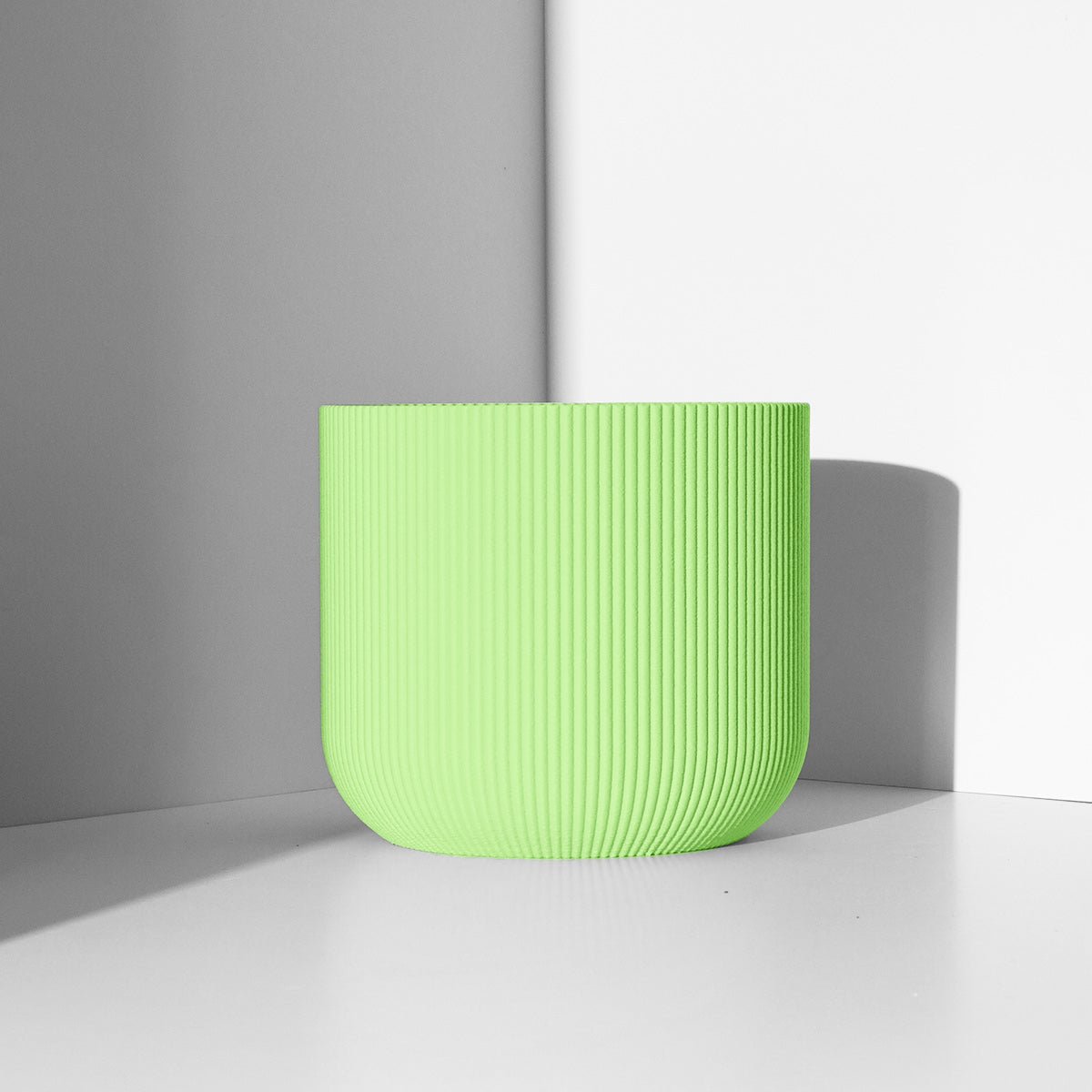 70mm Matte Green Forma Planter - Vessela