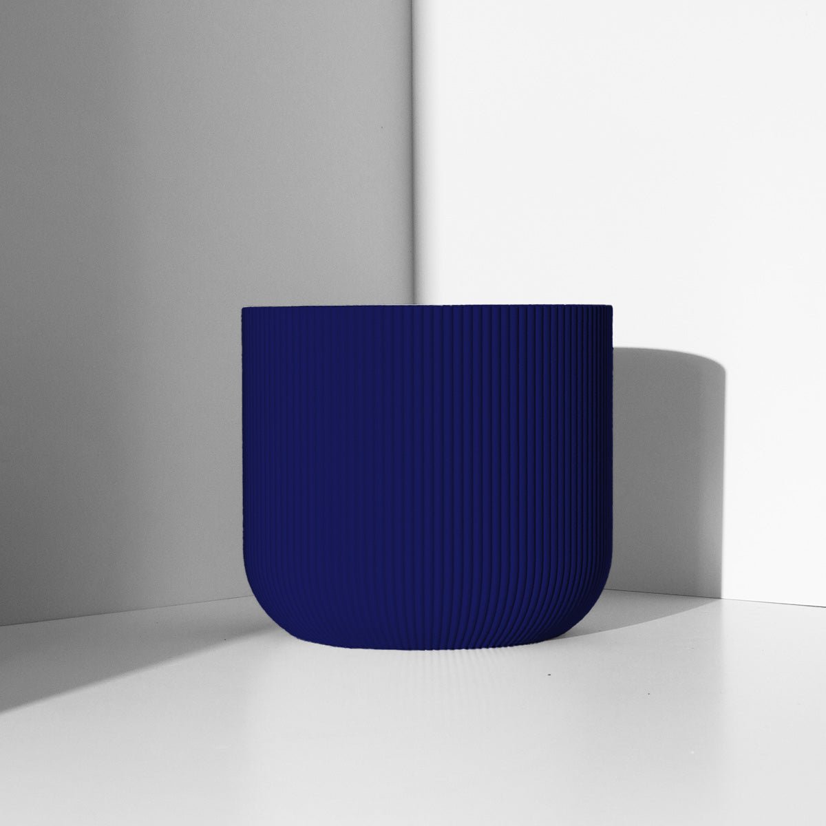 70mm Navy Forma Planter - Vessela