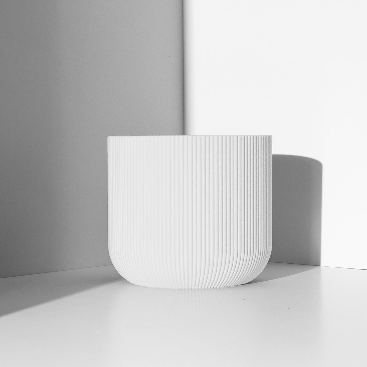 70mm White Forma Planter - Vessela