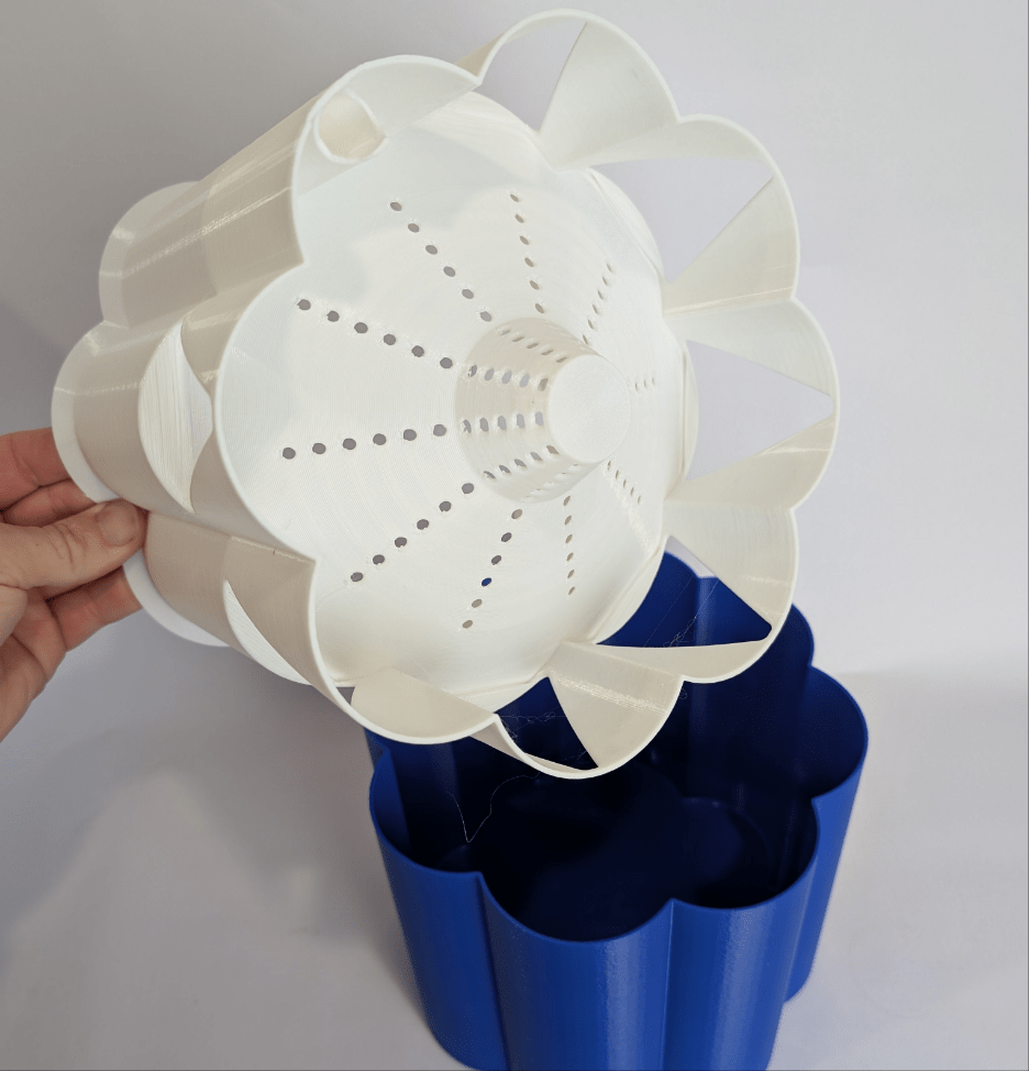 Flora Planter - Vessela