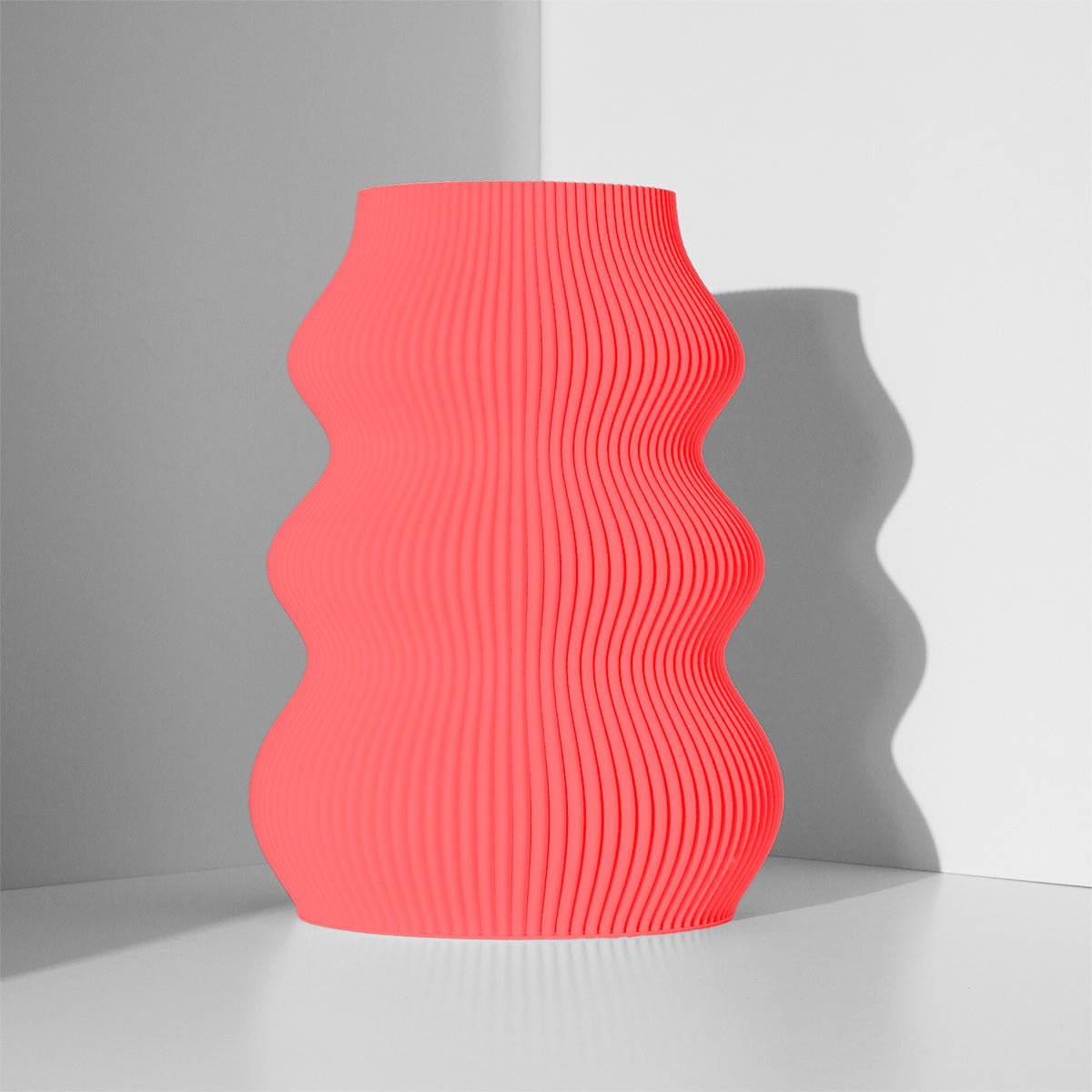Large Isla Vase Strawberry Red - Vessela