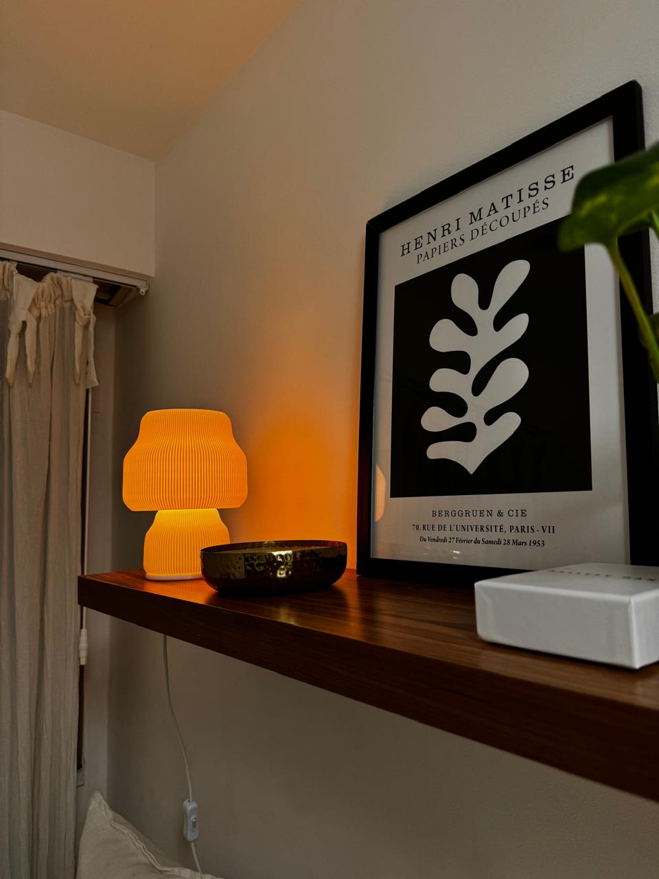 Capri Table Lamp - Vessela