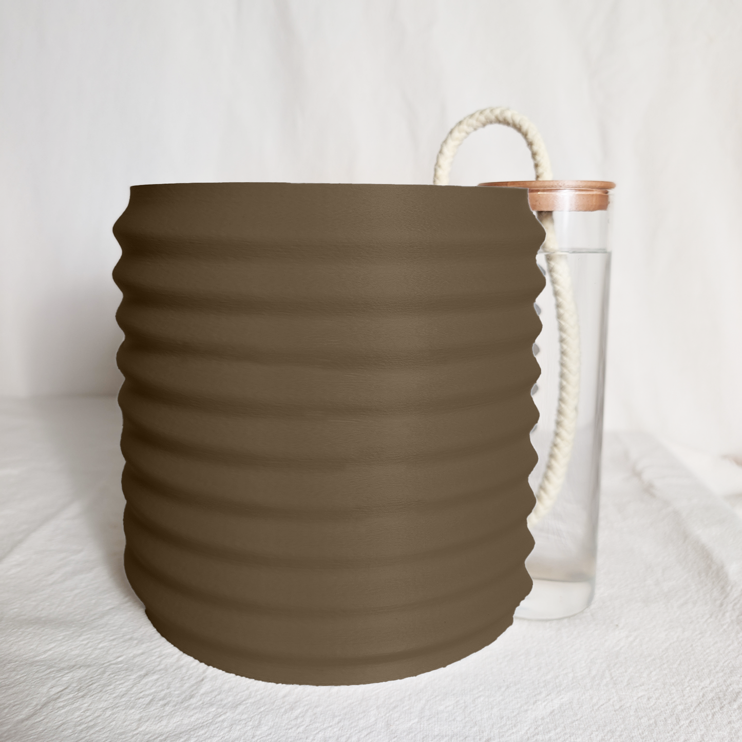 Orin Pot with AquaTank™ Self-Watering System