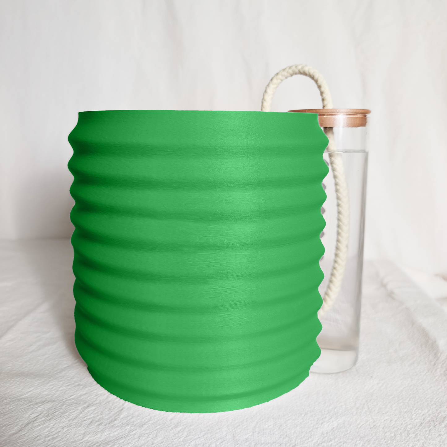 Orin Pot with AquaTank™ Self-Watering System