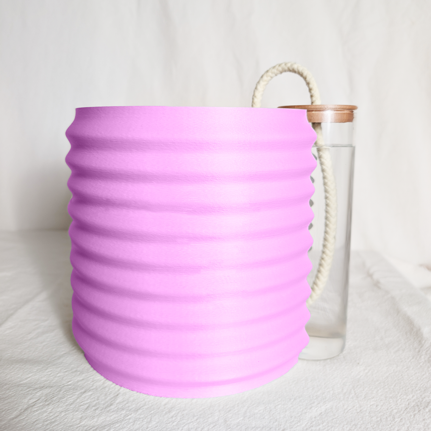 Orin Pot with AquaTank™ Self-Watering System