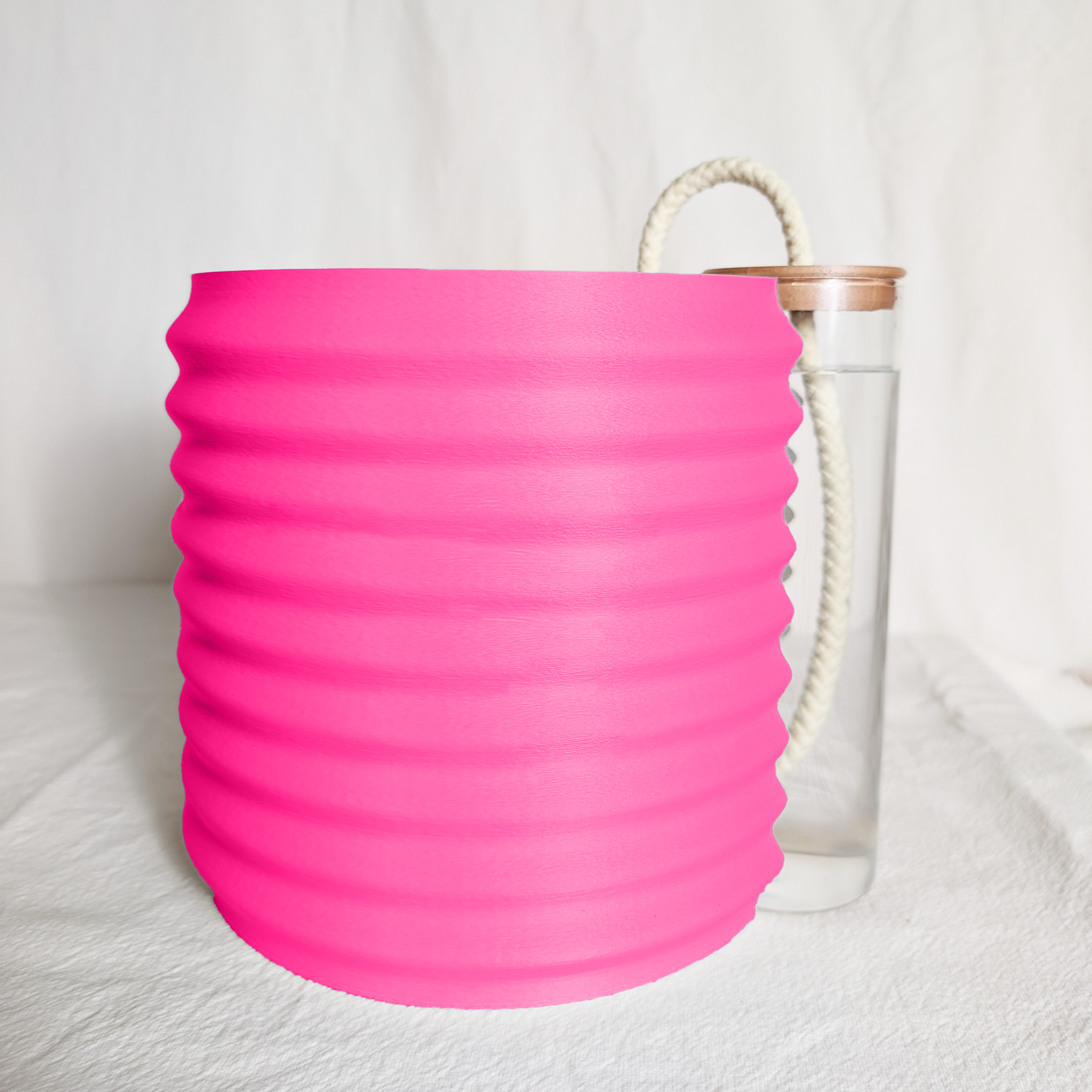 Orin Pot with AquaTank™ Self-Watering System