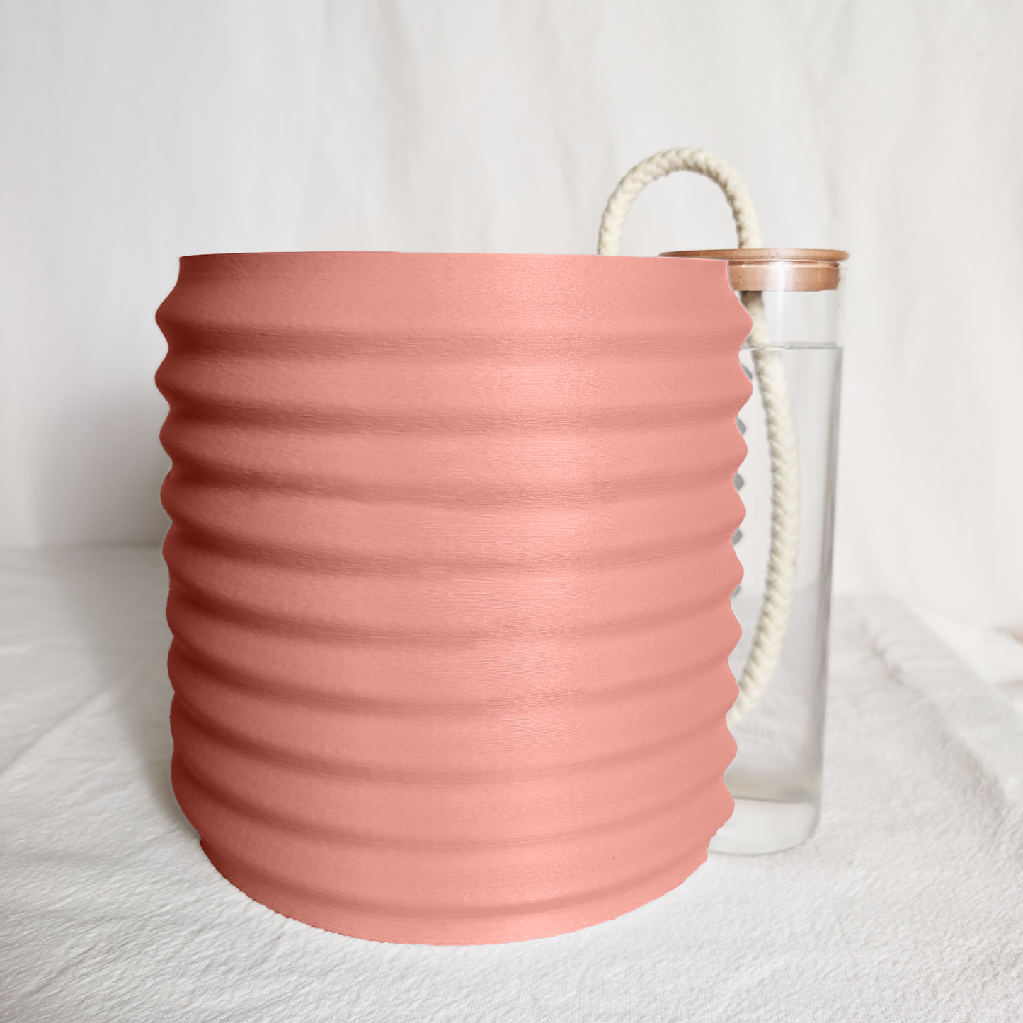 Orin Pot with AquaTank™ Self-Watering System