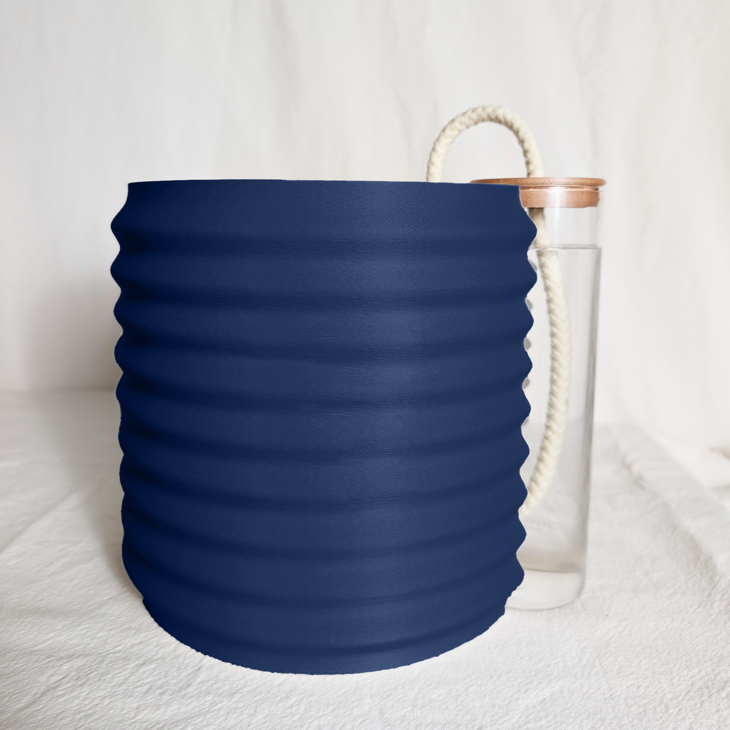 Orin Pot with AquaTank™ Self-Watering System