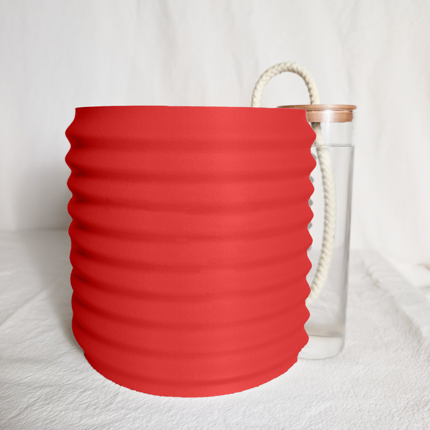 Orin Pot with AquaTank™ Self-Watering System