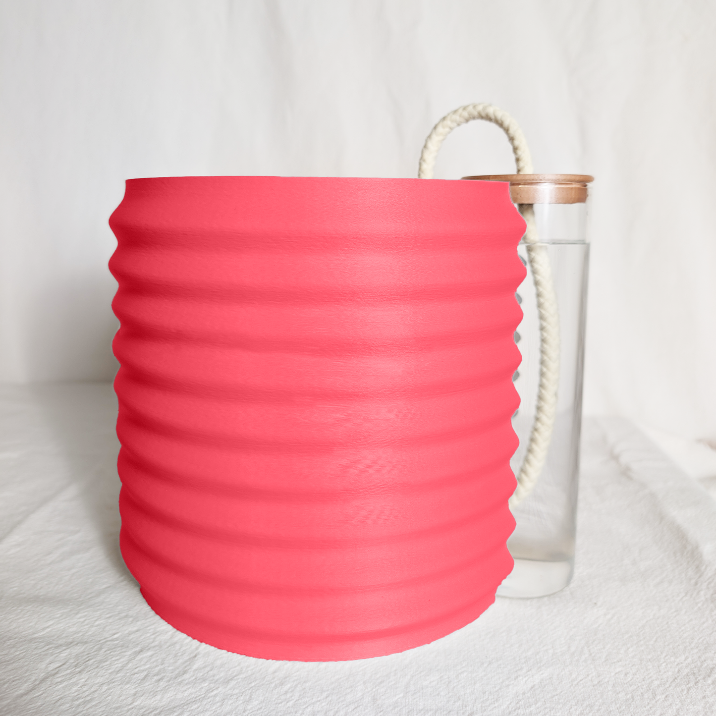 Orin Pot with AquaTank™ Self-Watering System