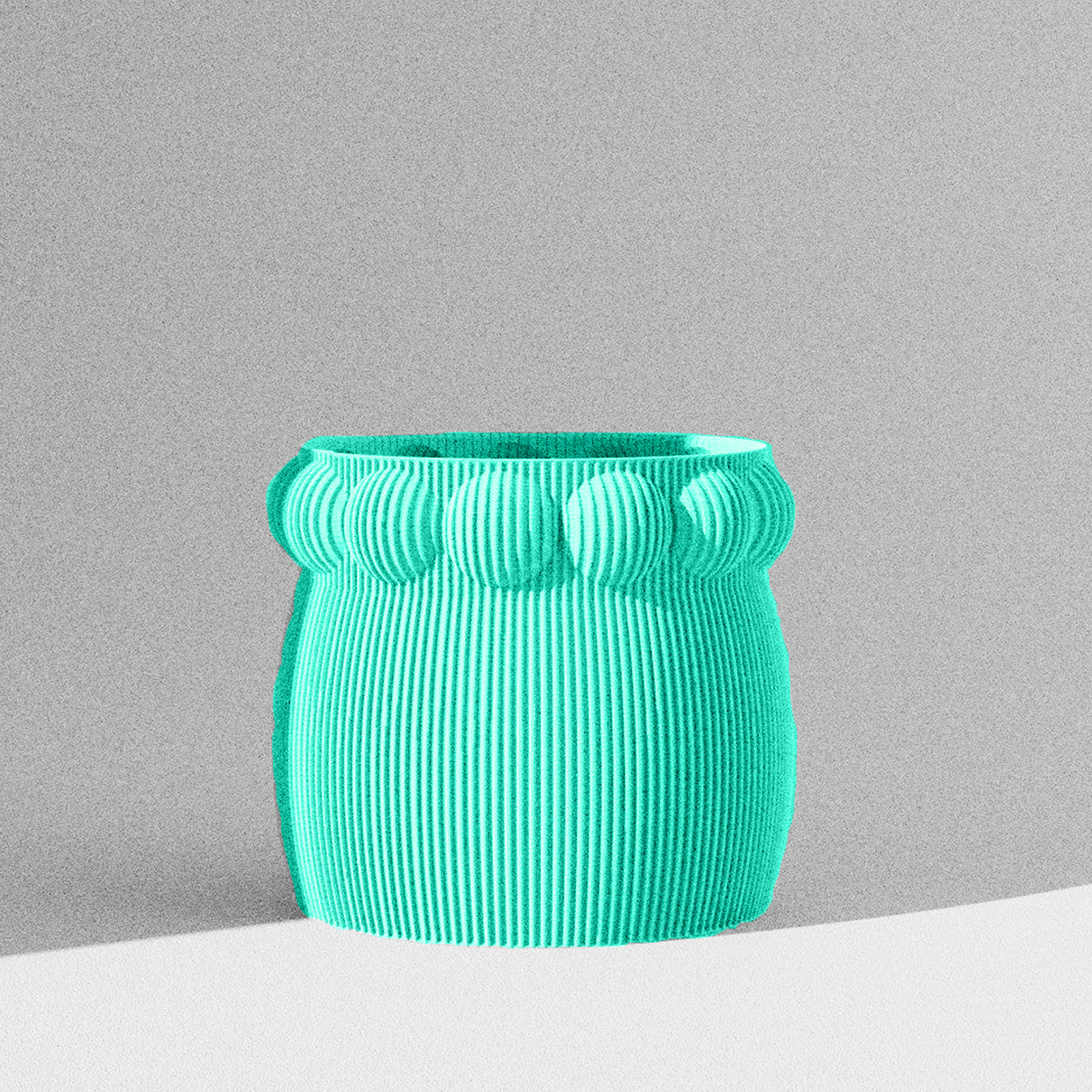 Big Pete Planter - Vessela