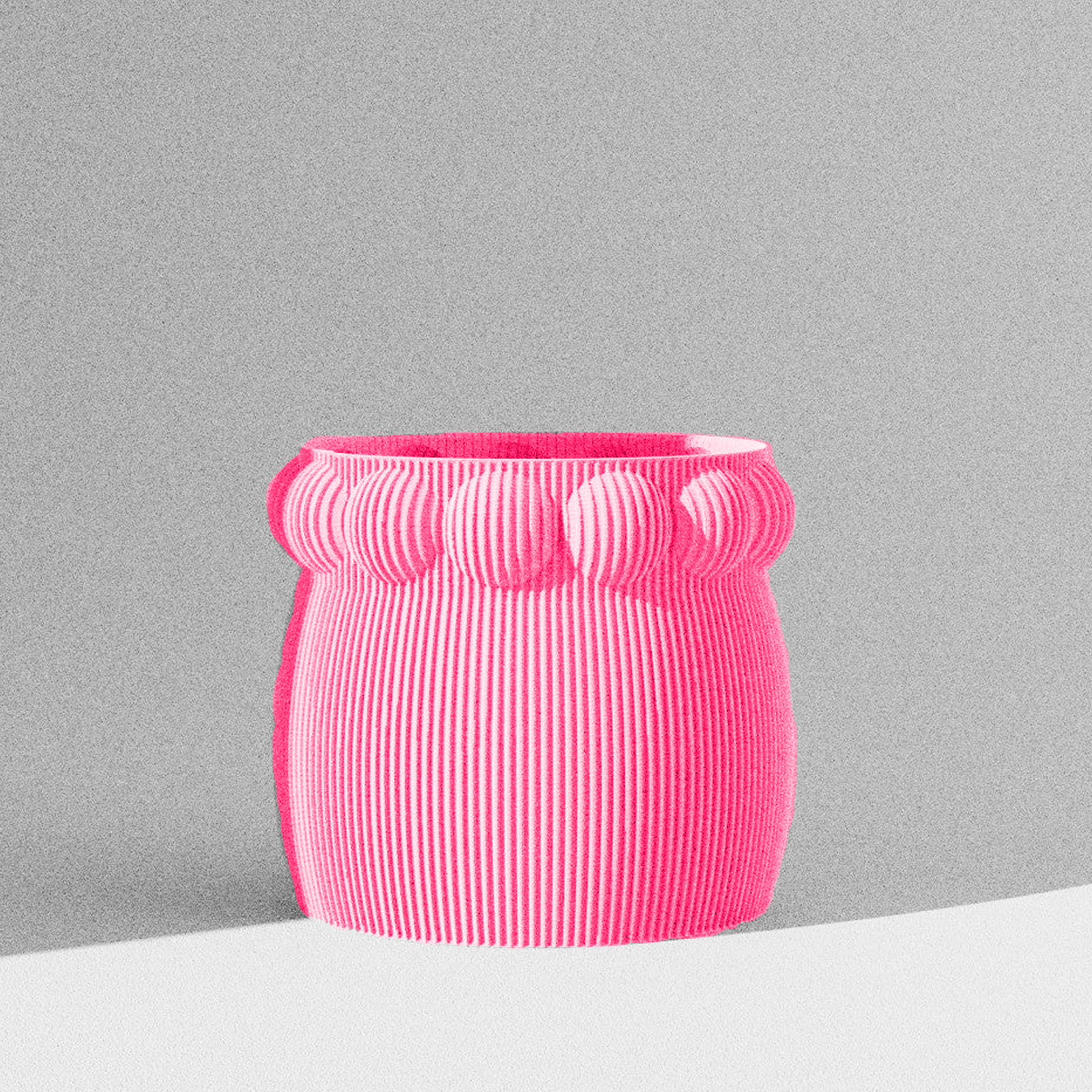 Big Pete Planter - Vessela