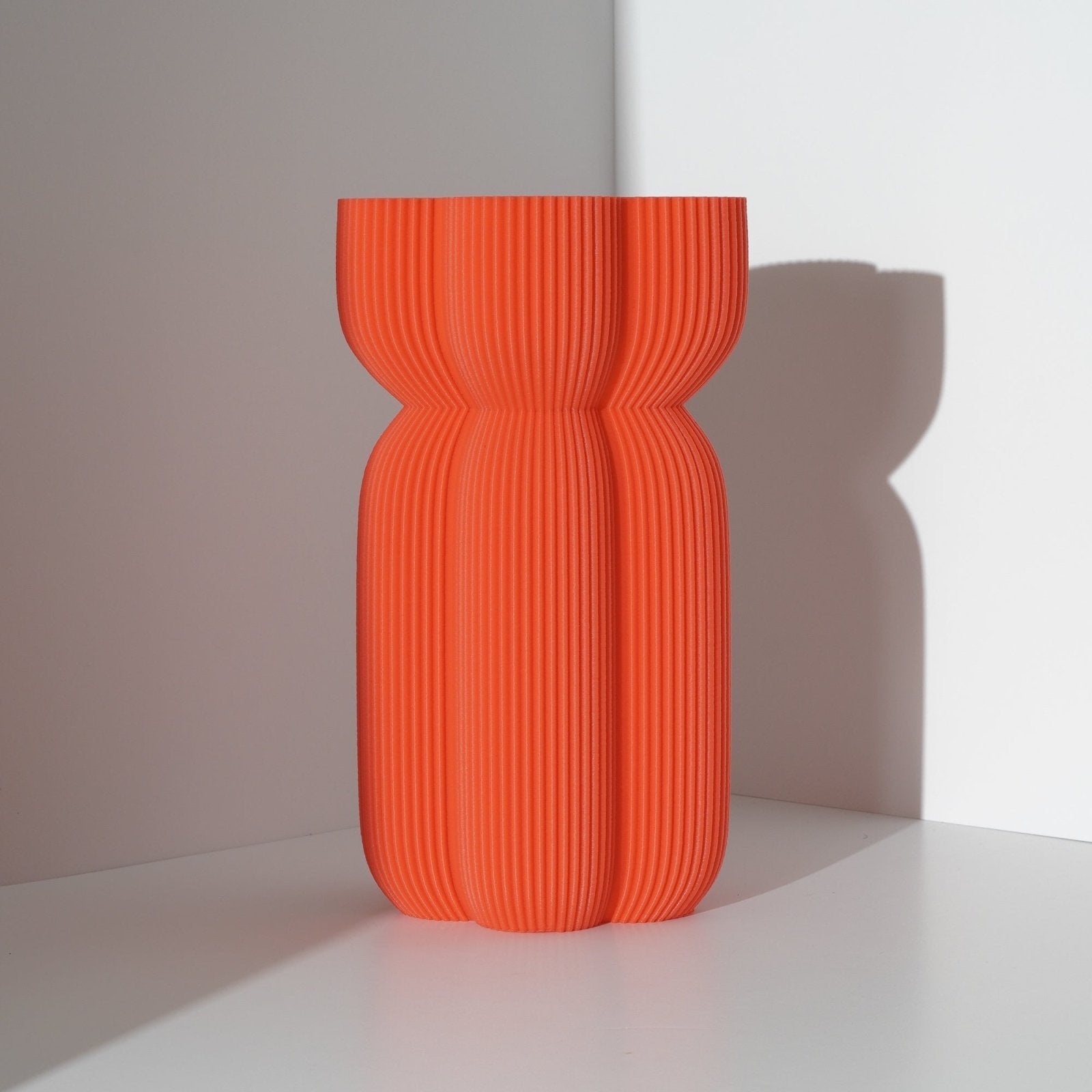 Caribe Vase - Vessela -Small Red