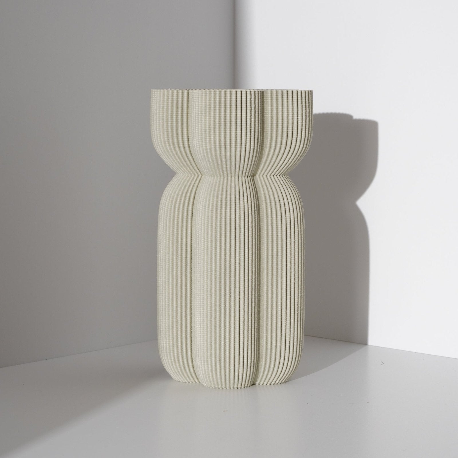 Caribe Vase - Vessela -Large Khaki