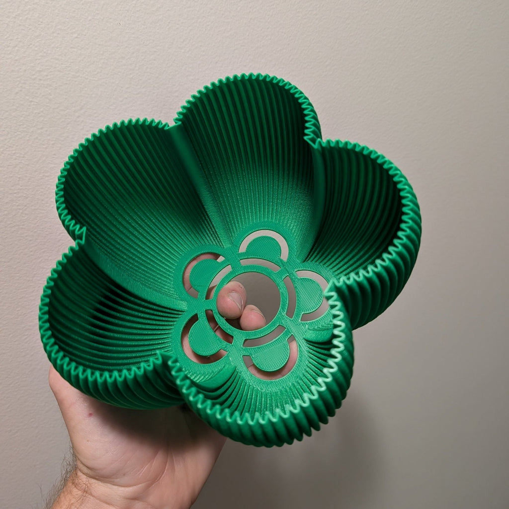 Caribe pendant lampshade with wave-like ridges and a scalloped edge, 3D printed in Australia – view 58