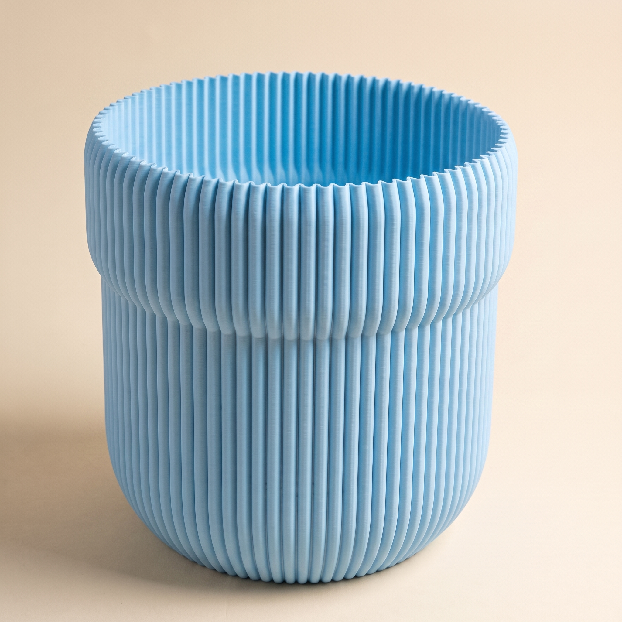 Truco Planter Light Blue