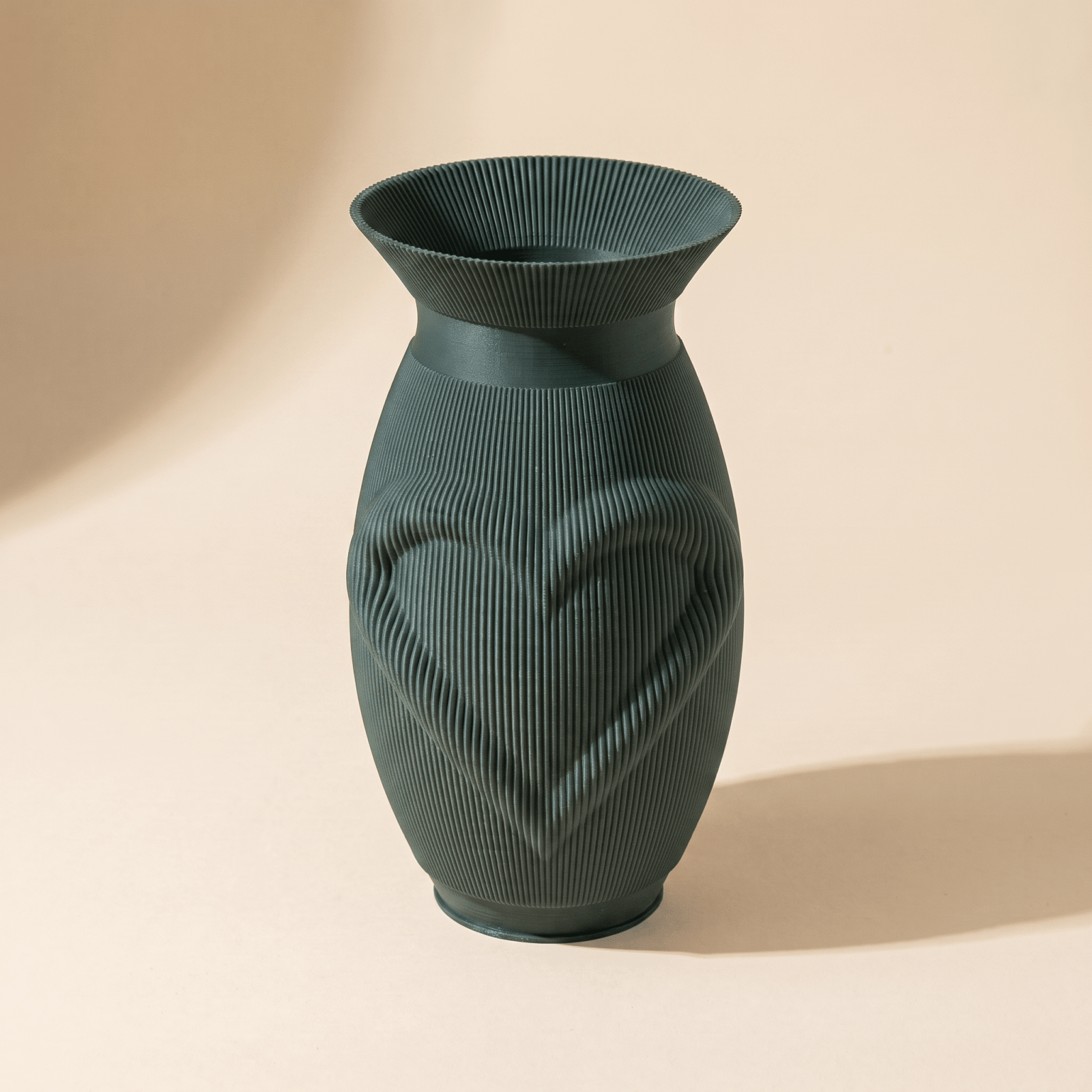 Love Vase - Vessela