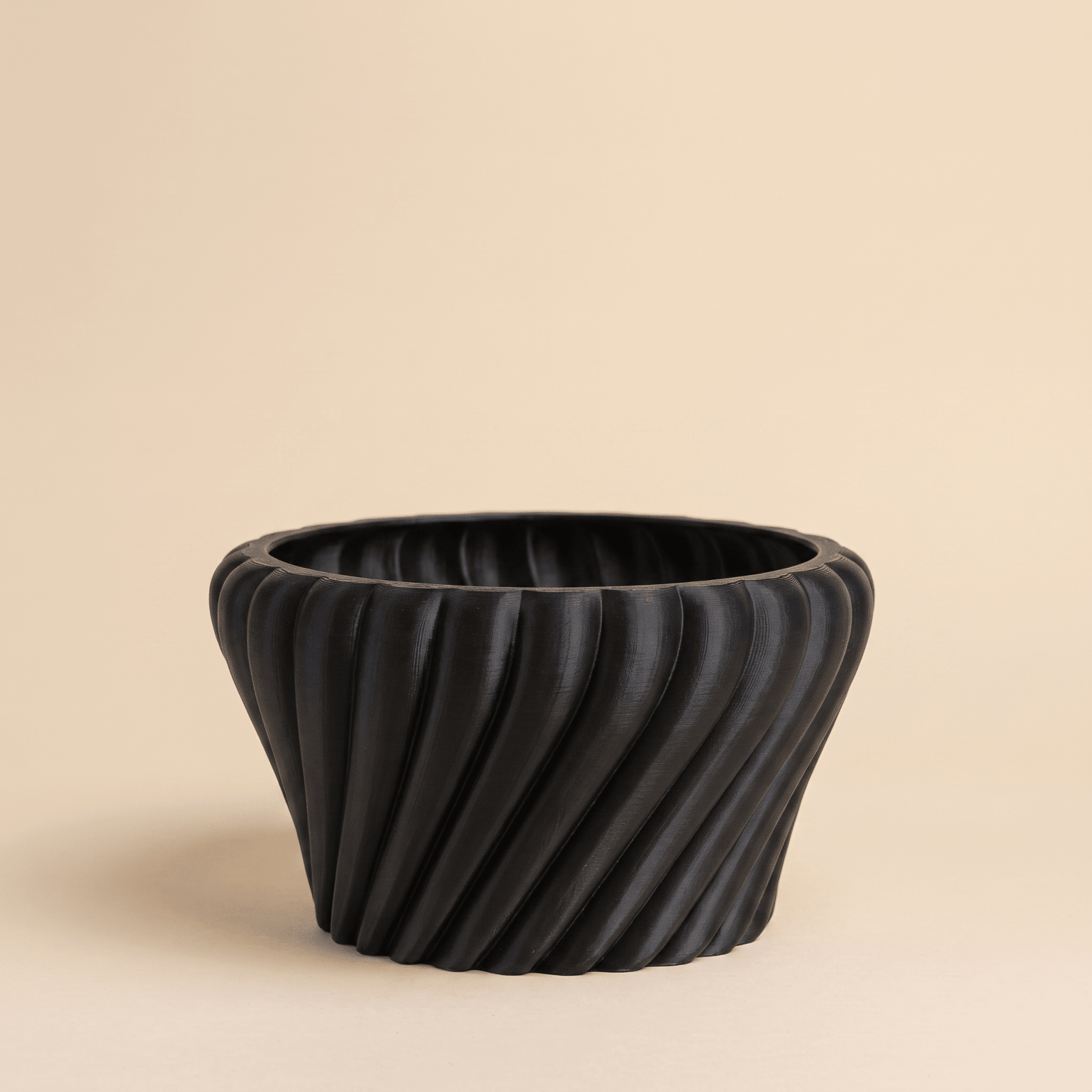 Solis Planter - Vessela