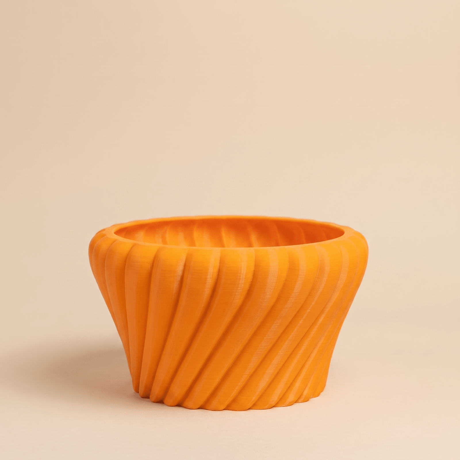 Solis Planter - Vessela