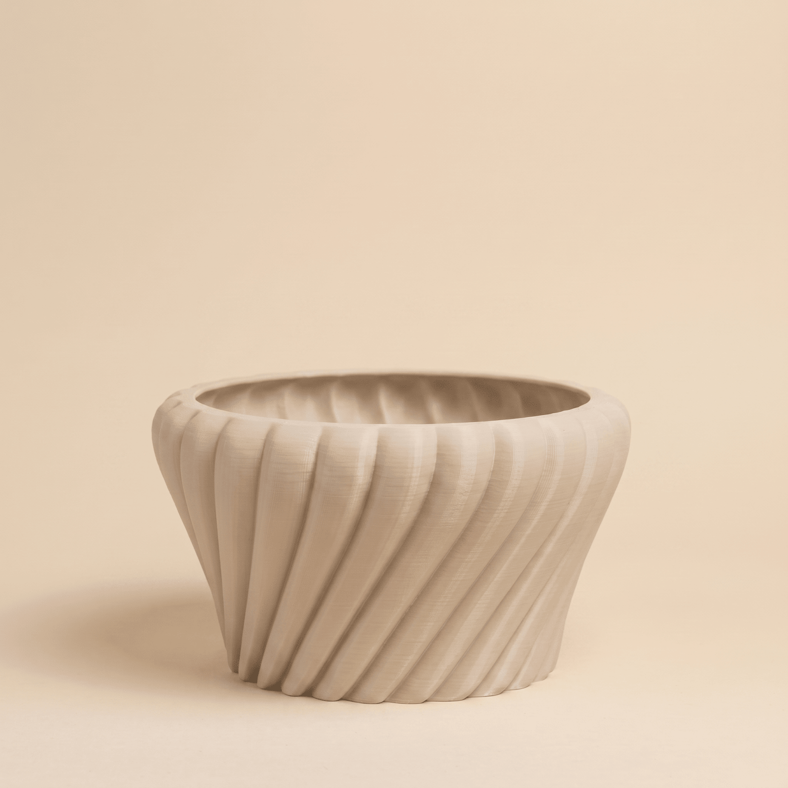 Solis Planter - Vessela