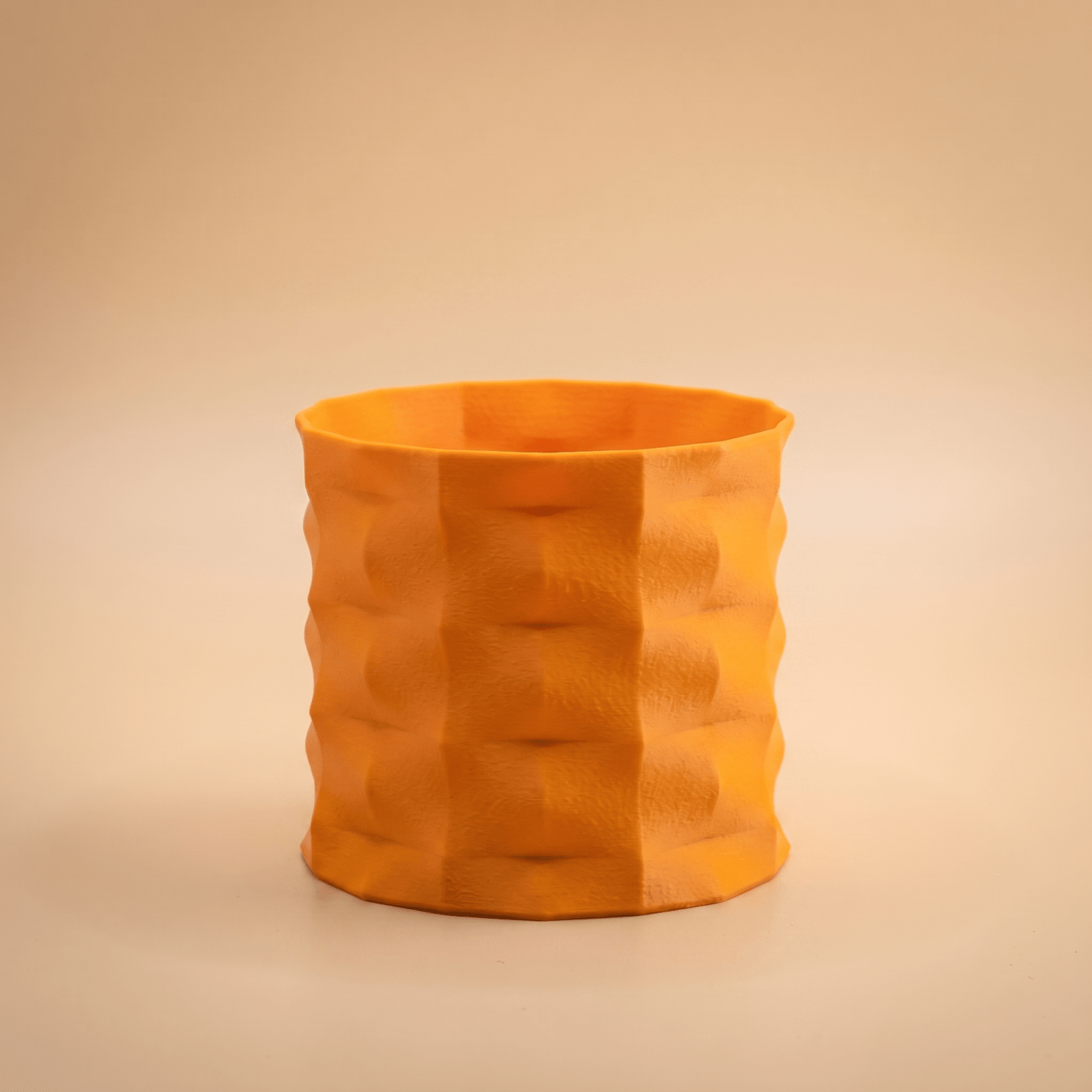 Veyra Planter - Vessela