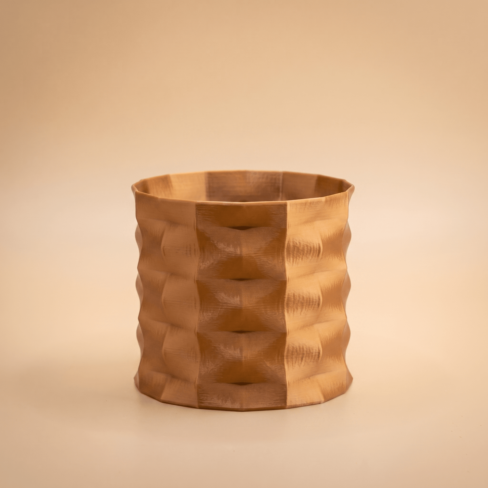 Veyra Planter - Vessela