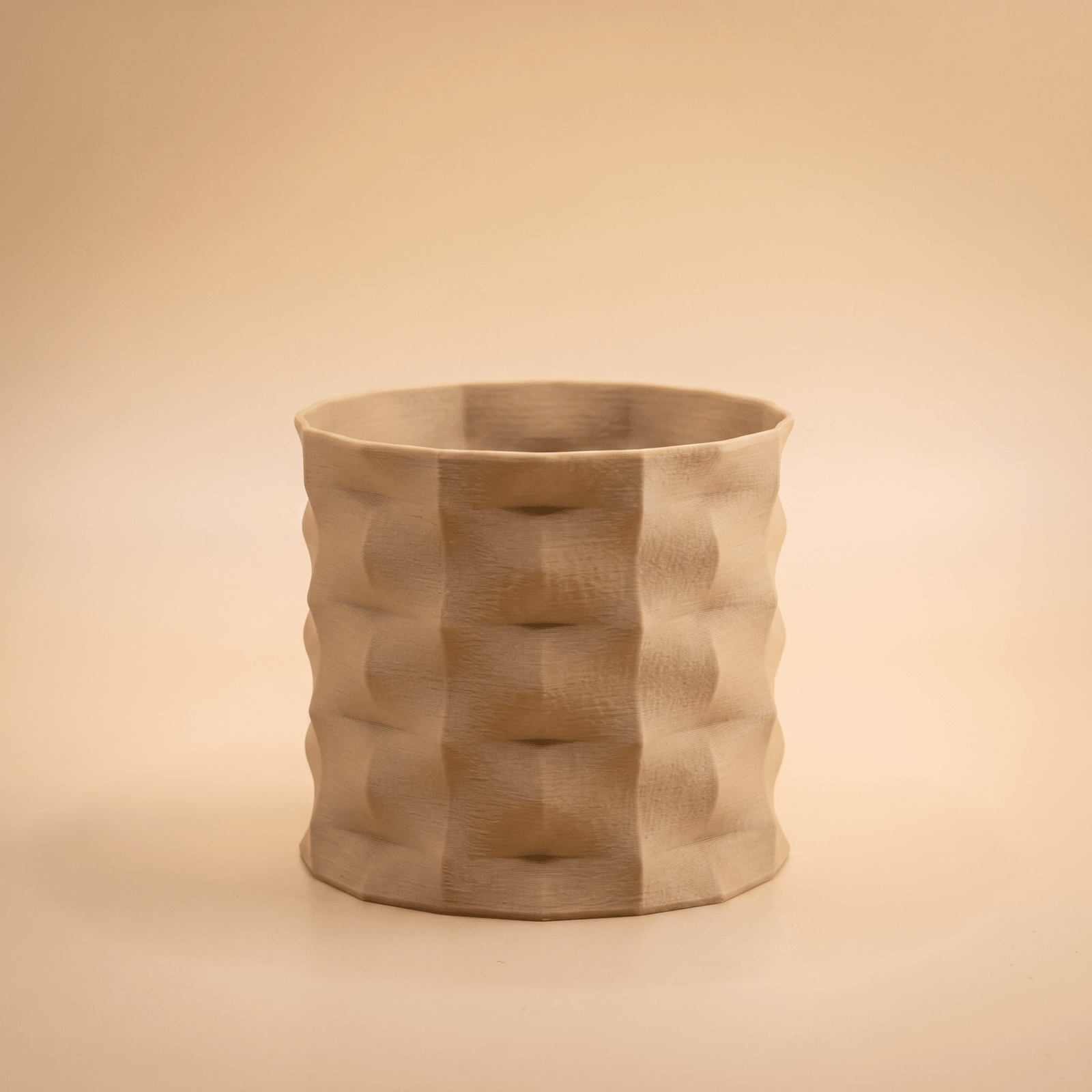 Veyra Planter - Vessela