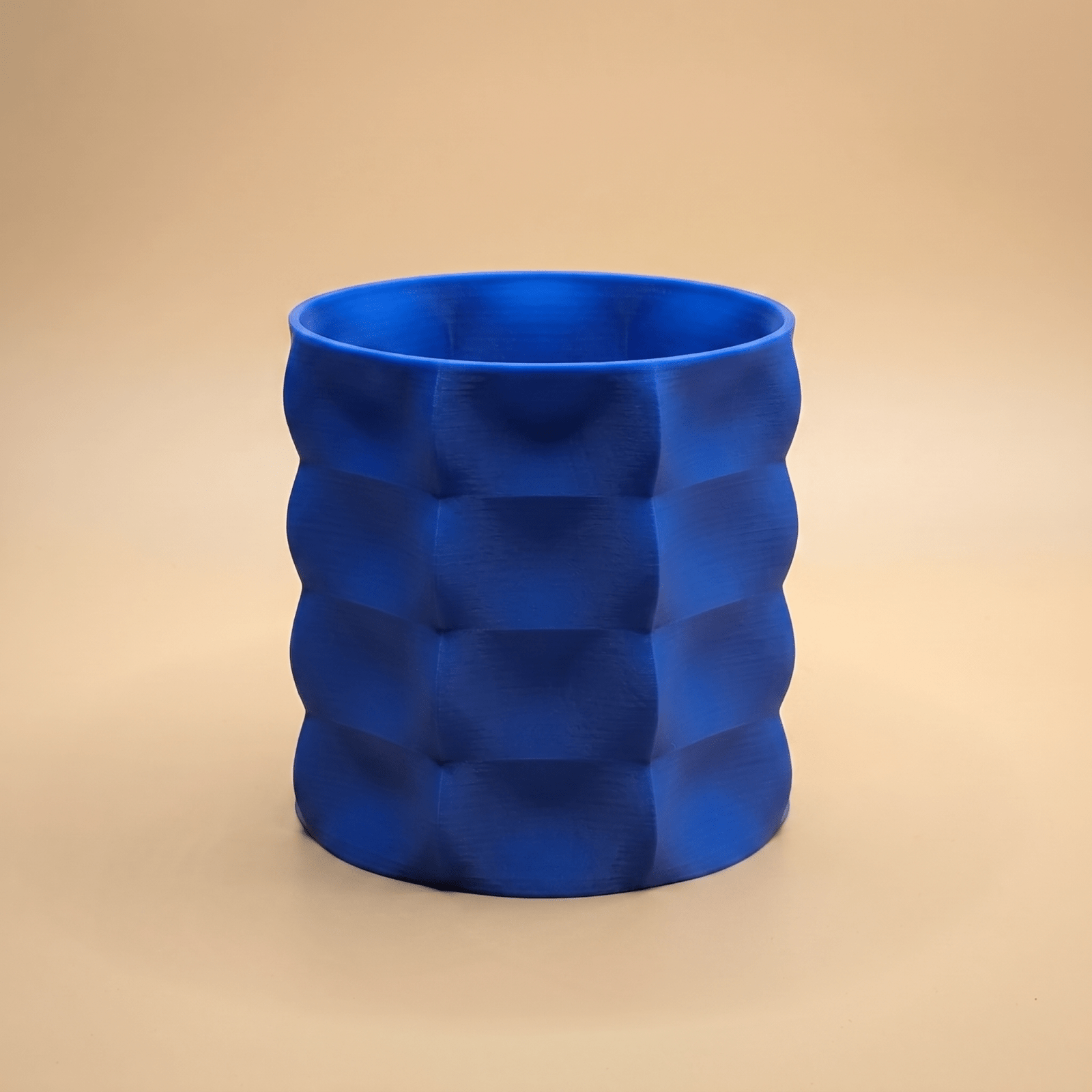 Veyla Planter - Vessela