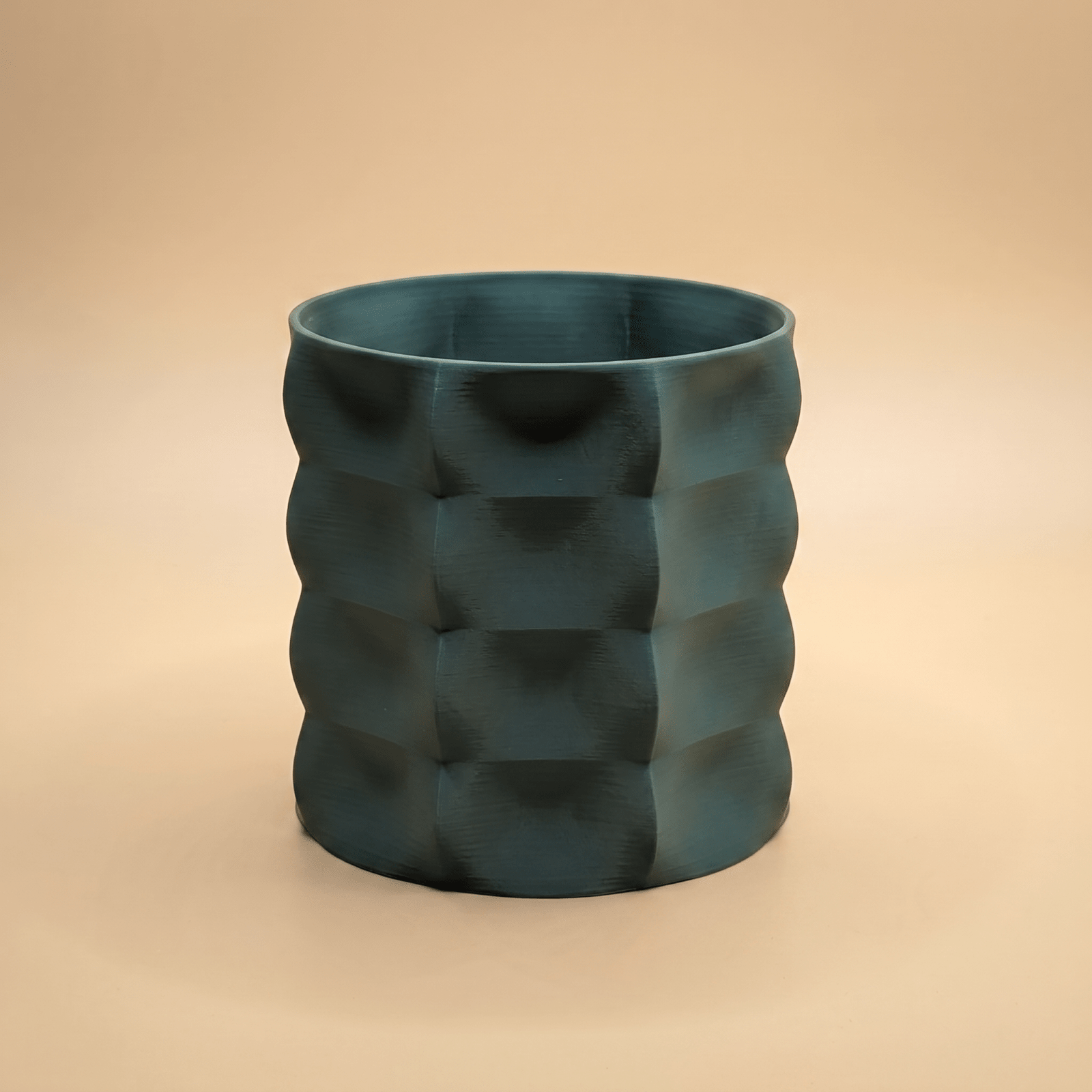 Veyla Planter - Vessela