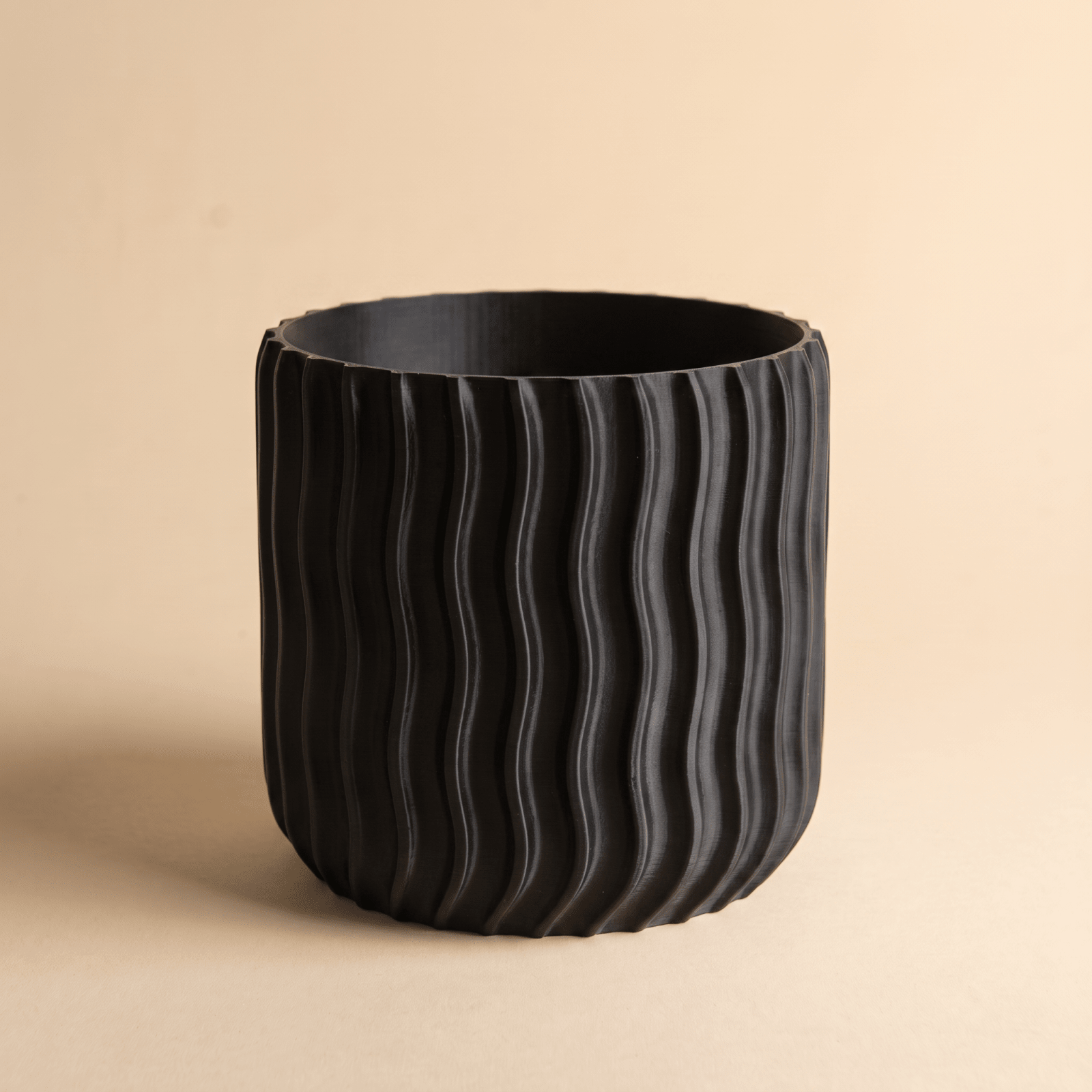 Varen Planter - Vessela