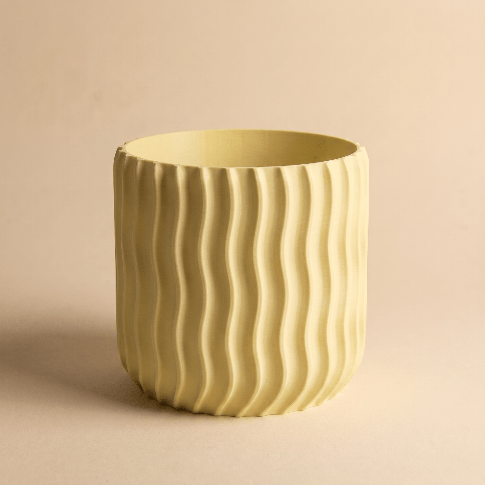Varen Planter - Vessela