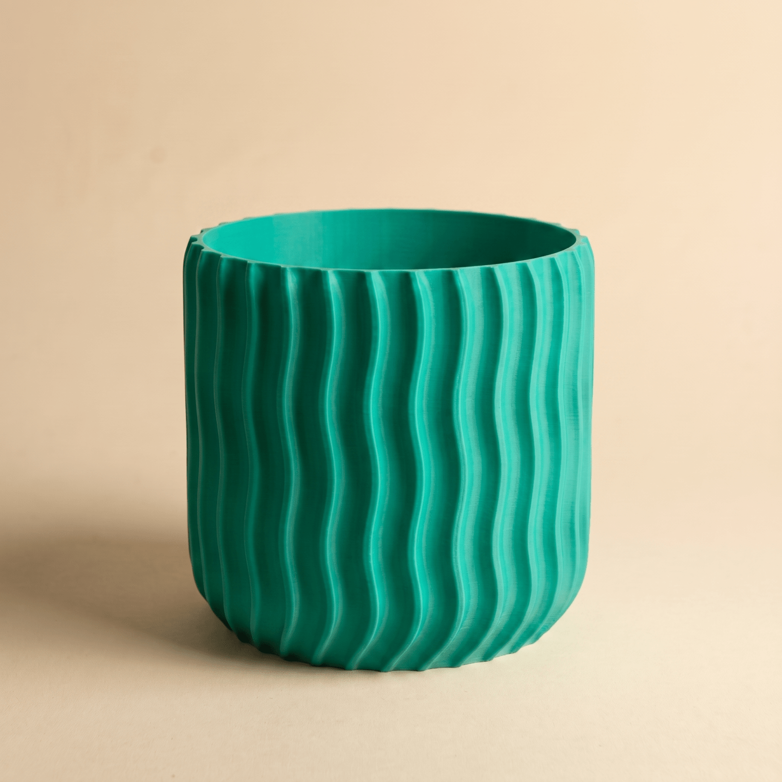 Varen Planter - Vessela