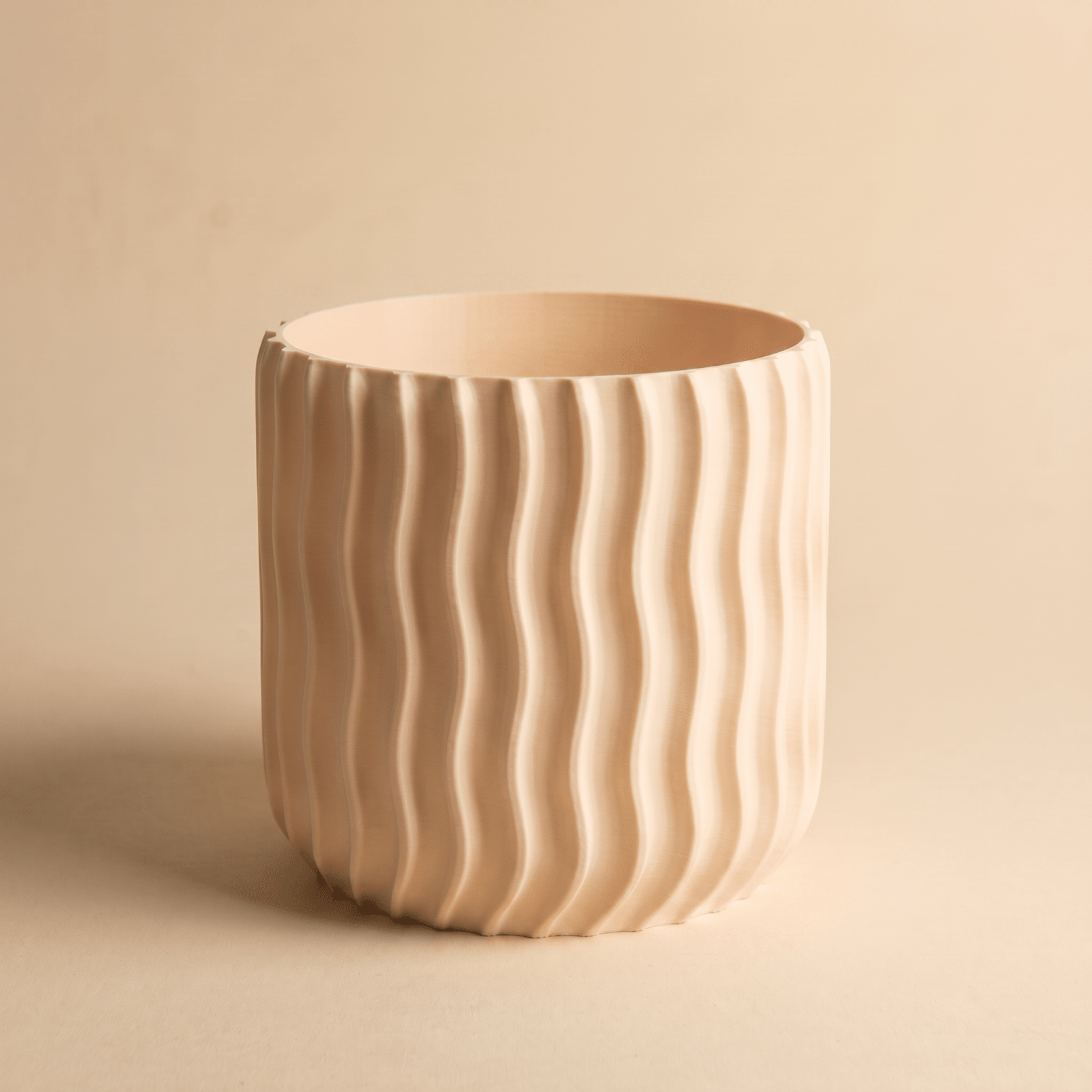 Varen Planter - Vessela