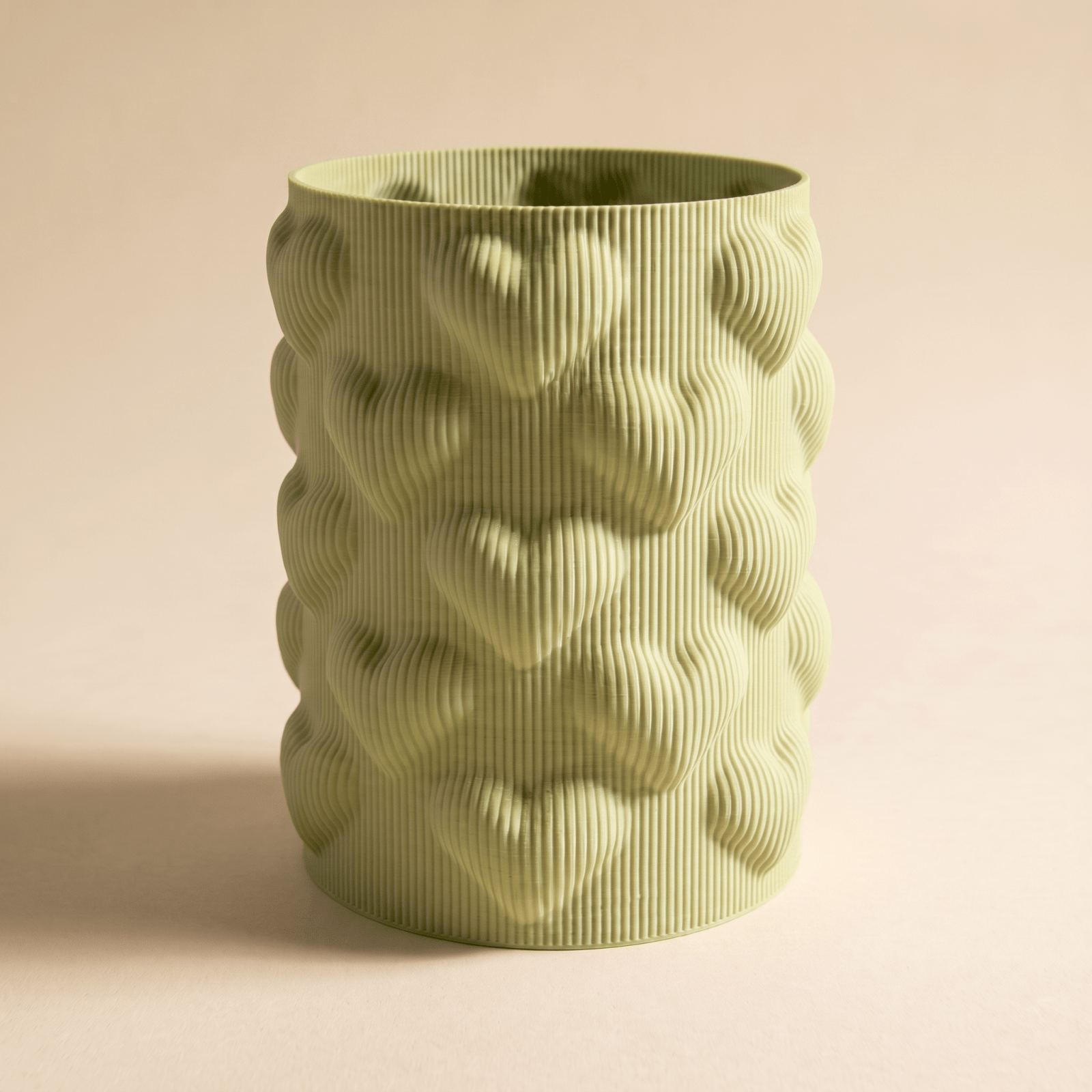 Love Hearts Vase - Vessela