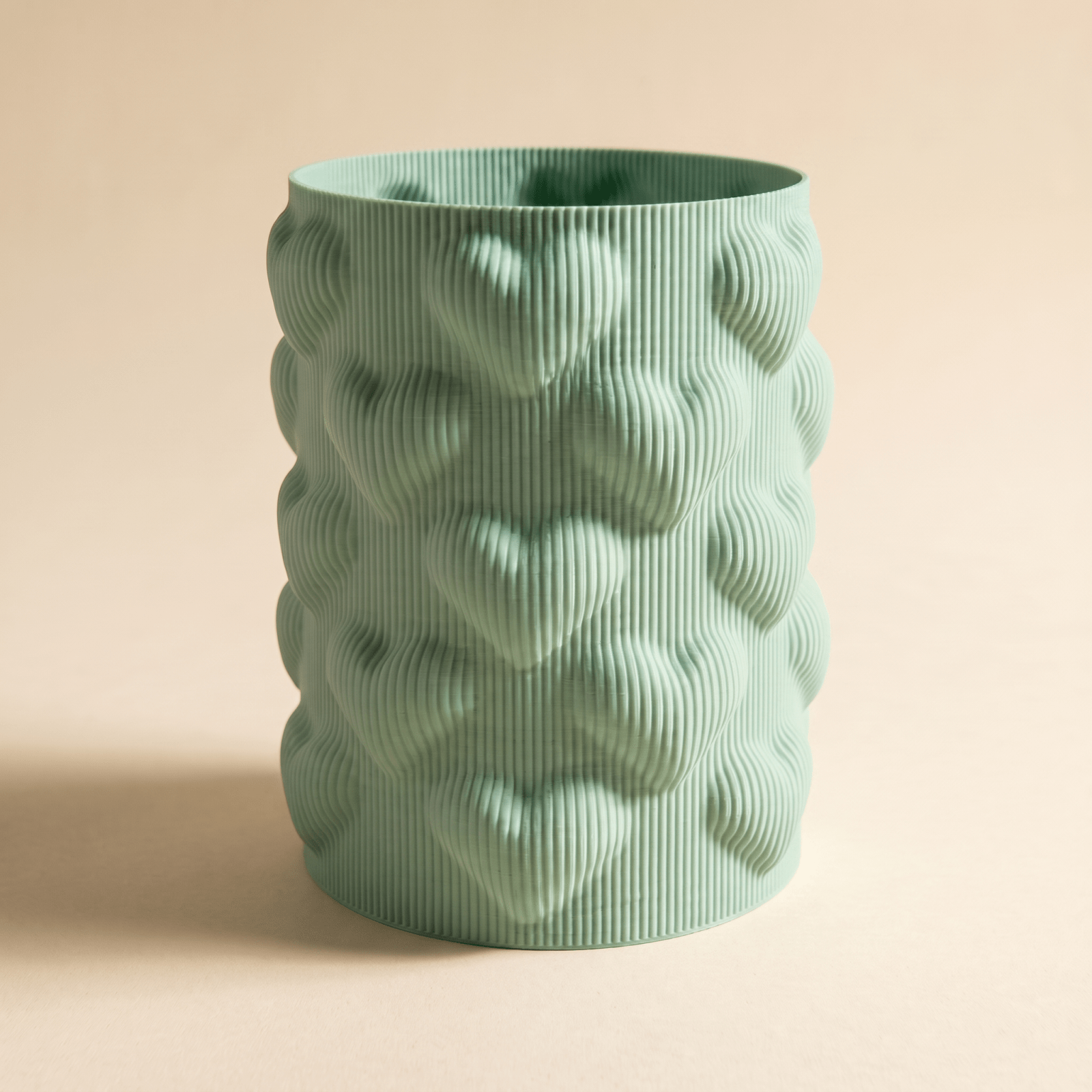 Love Hearts Vase - Vessela