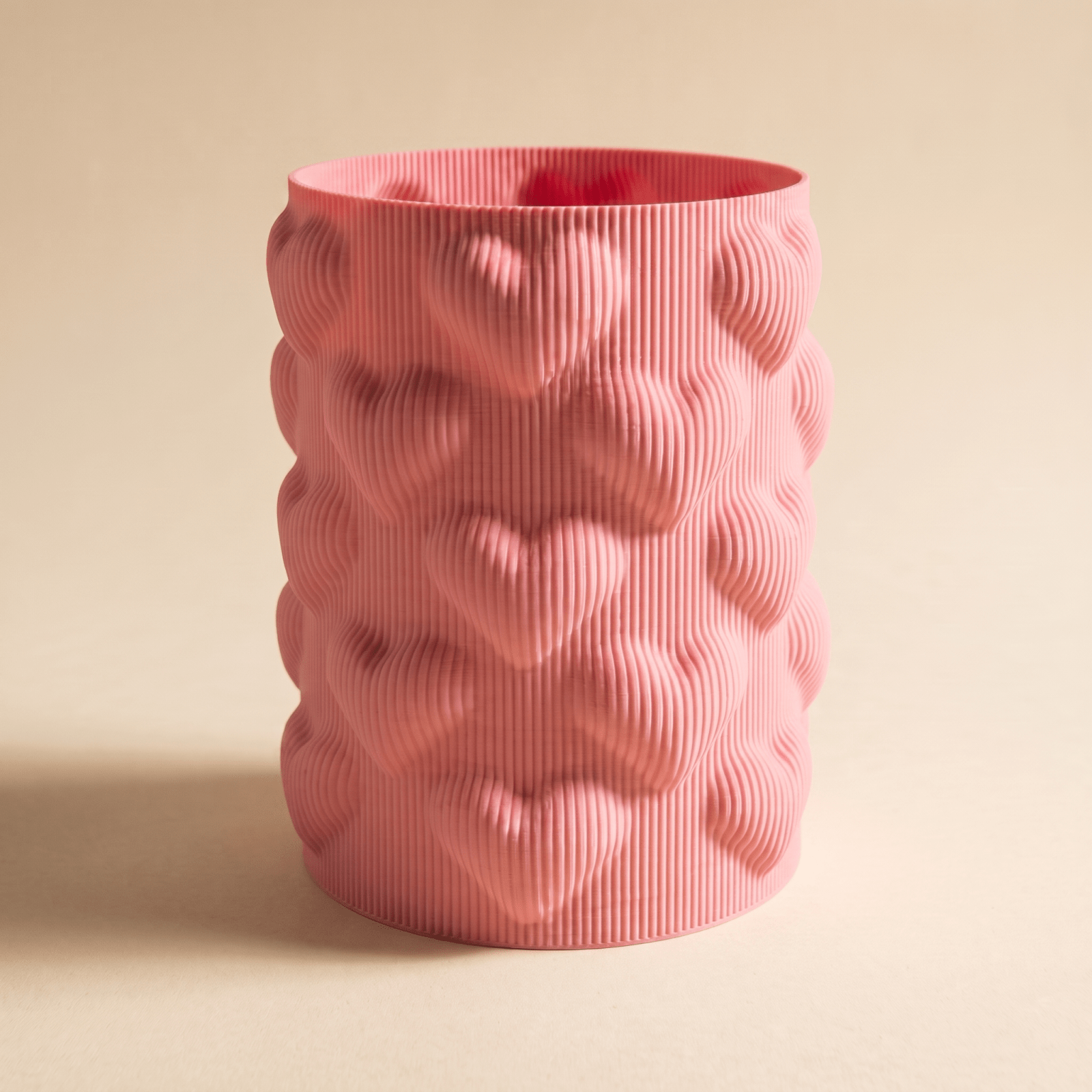 Love Hearts Vase - Vessela