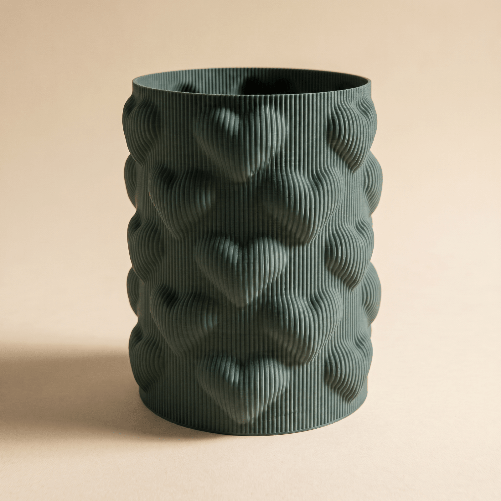 Love Hearts Vase - Vessela