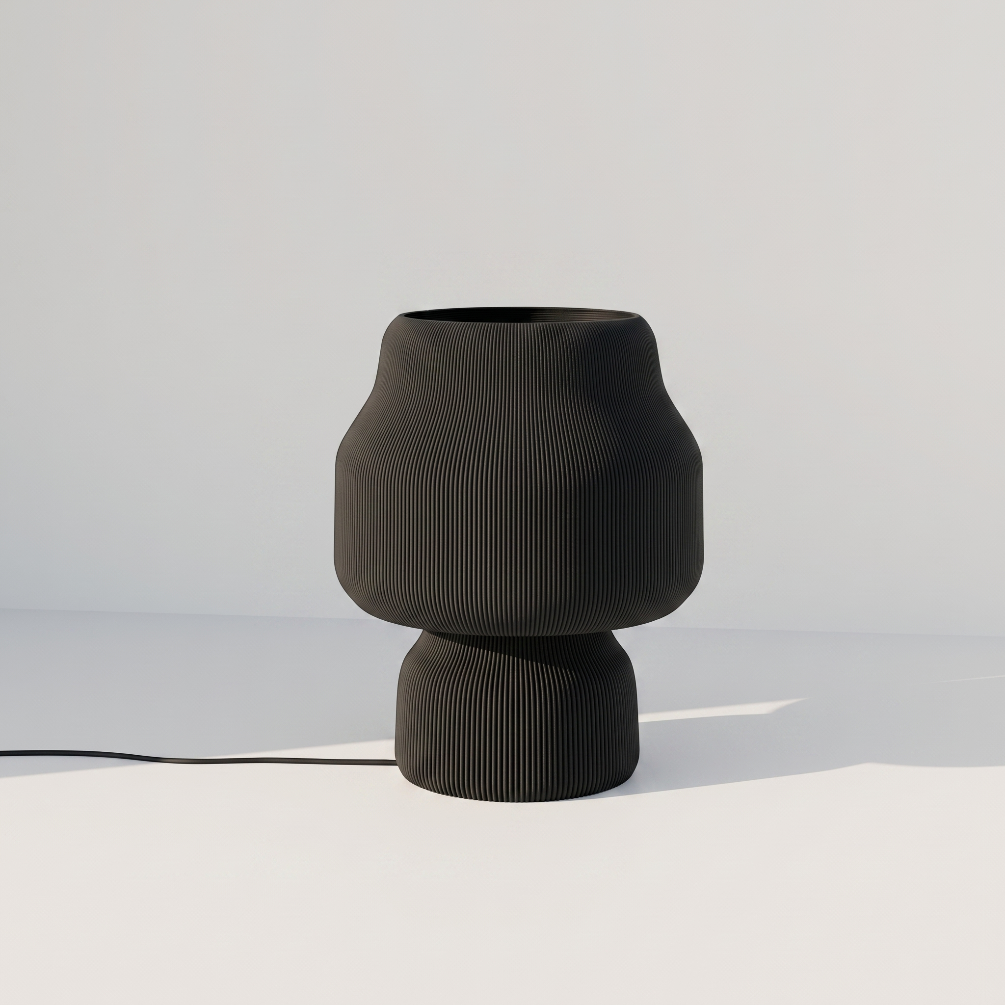 CAPSQ Black