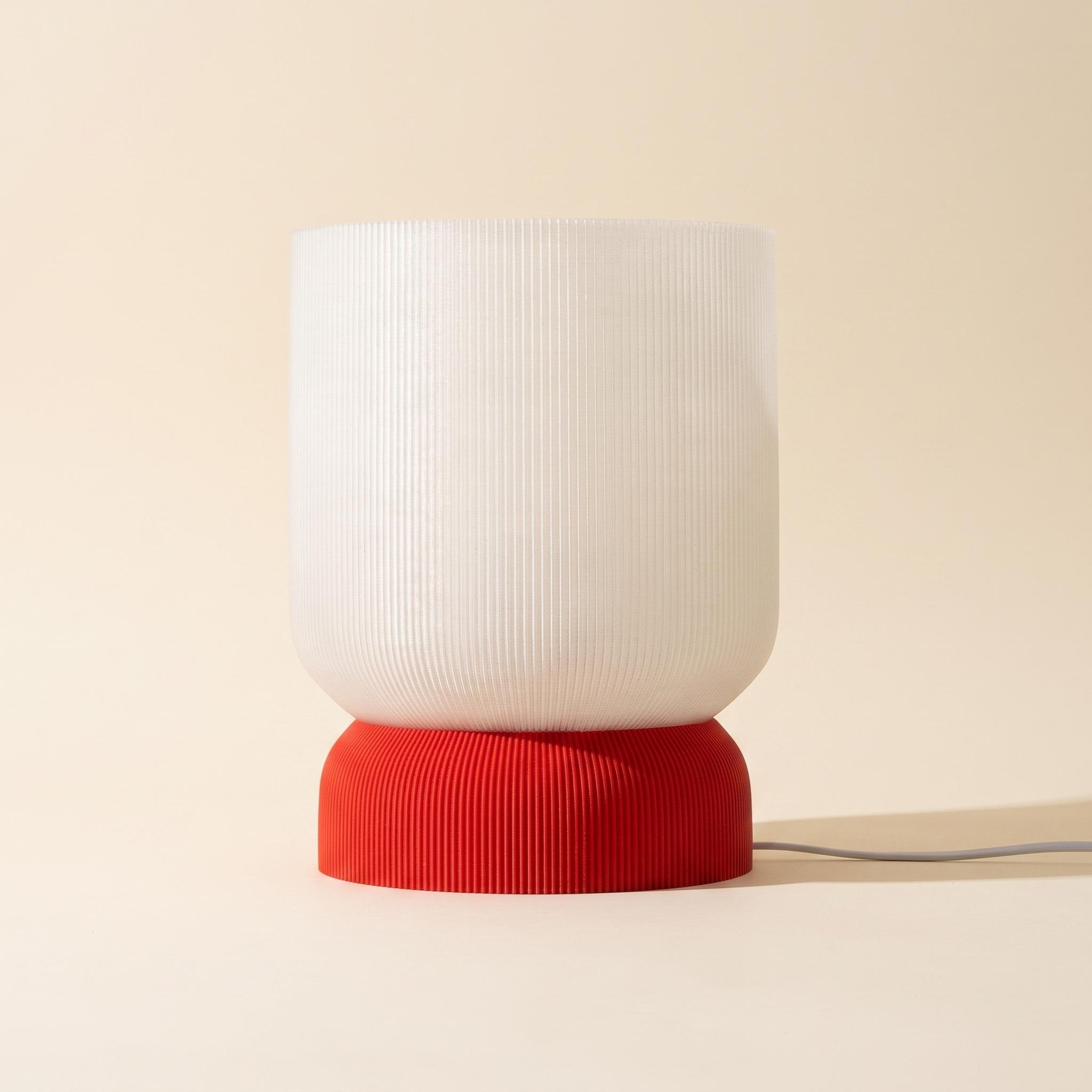 Lisboa Table Lamp Red base