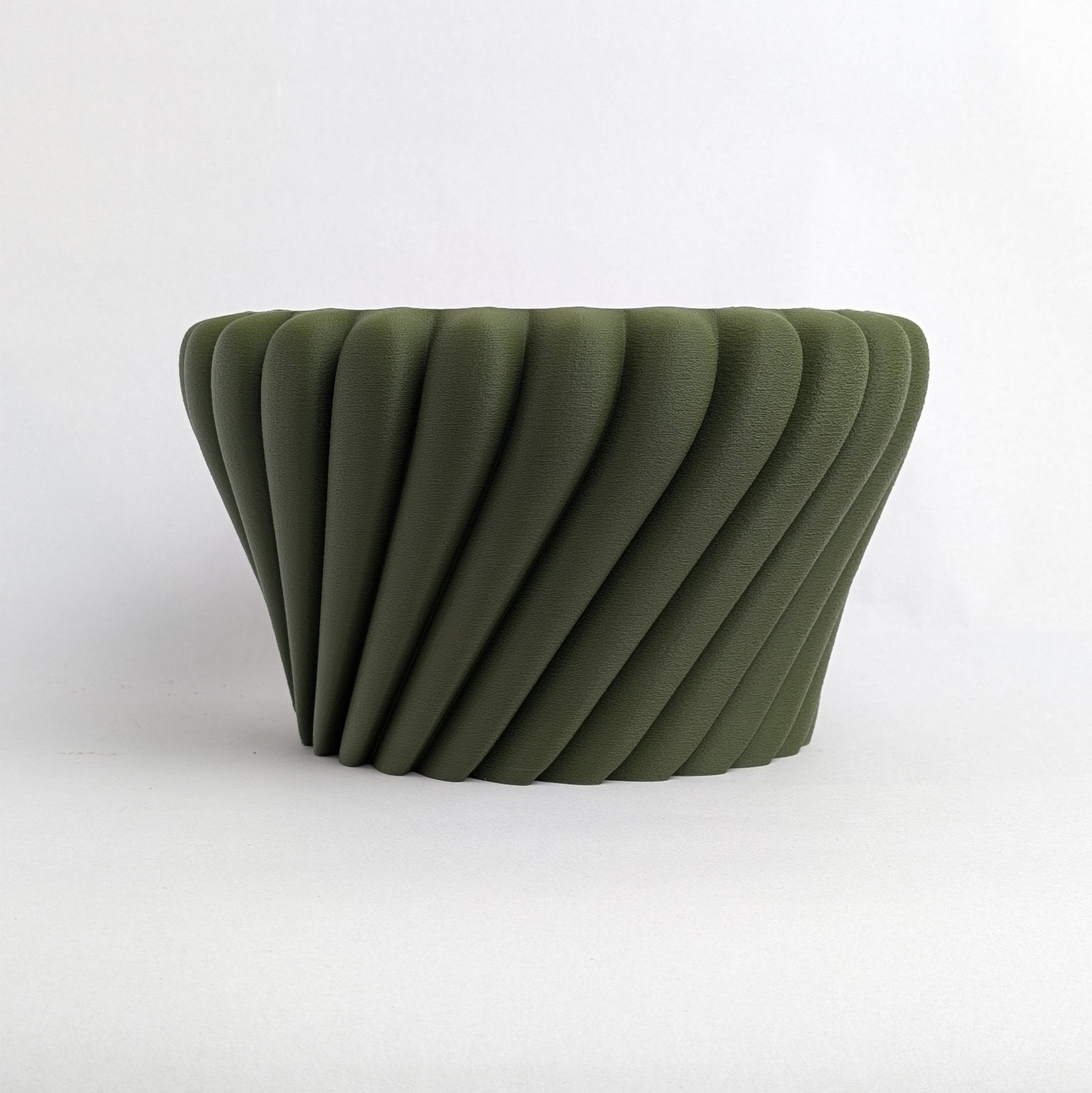 Solis Planter - Vessela